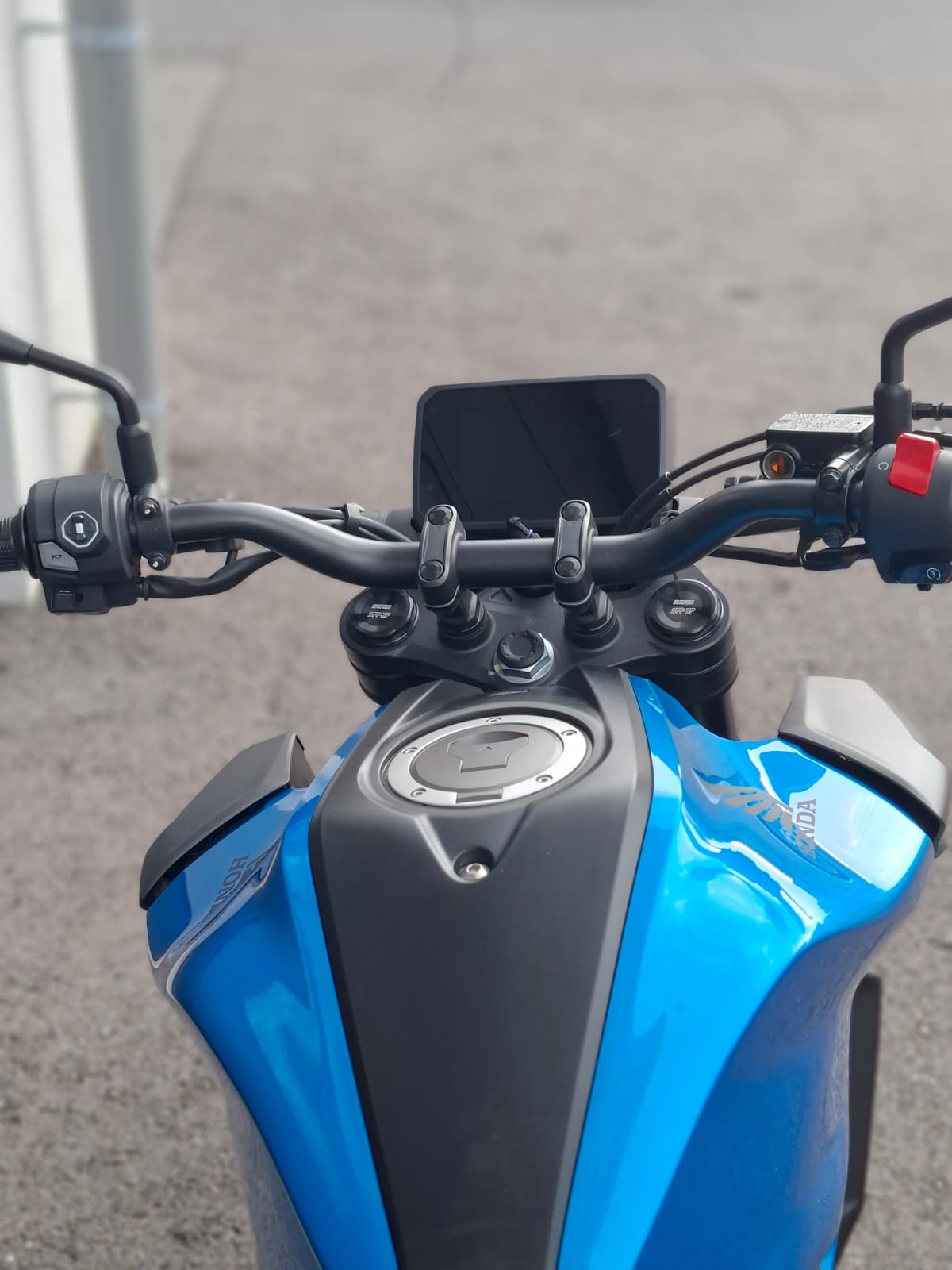HONDA CB 125 R-image-4