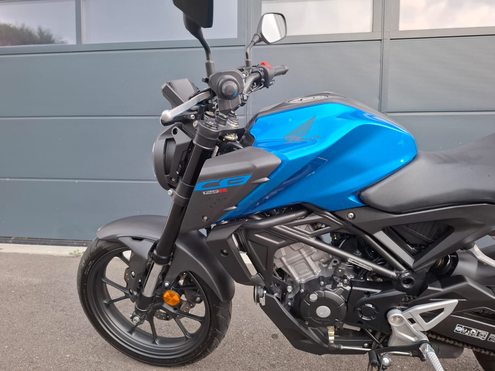 HONDA CB 125 R-image-1
