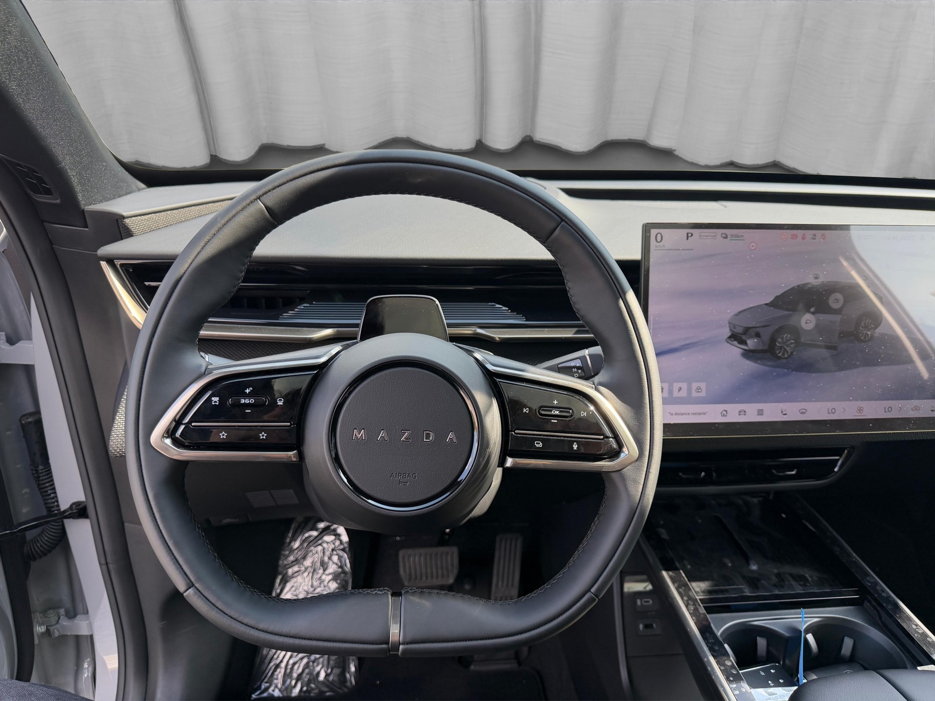 MAZDA CX-6e Takumi 21"-image-11