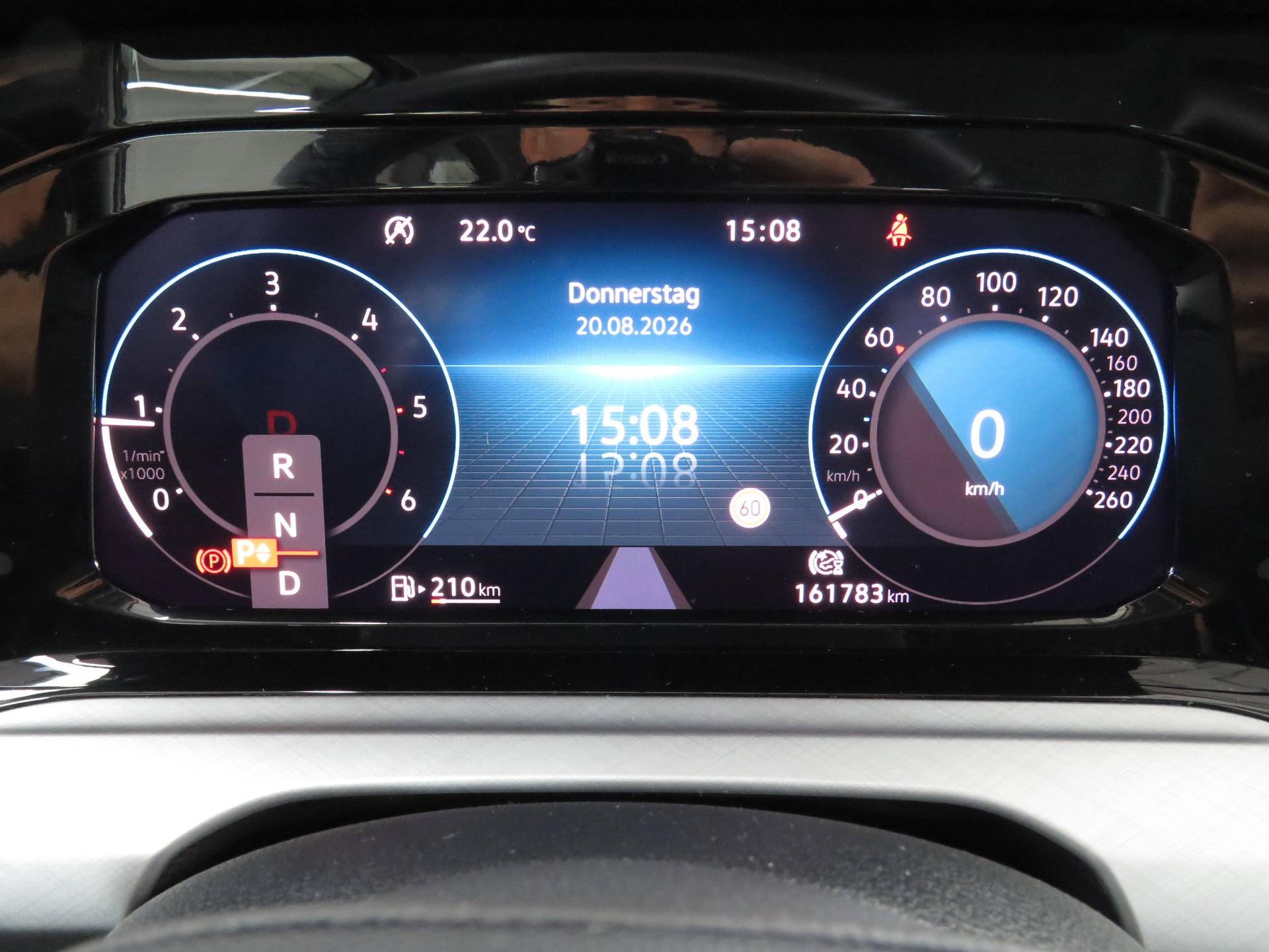 VW Golf 2.0 TDI Life DSG 4-Motion Automat-image-15