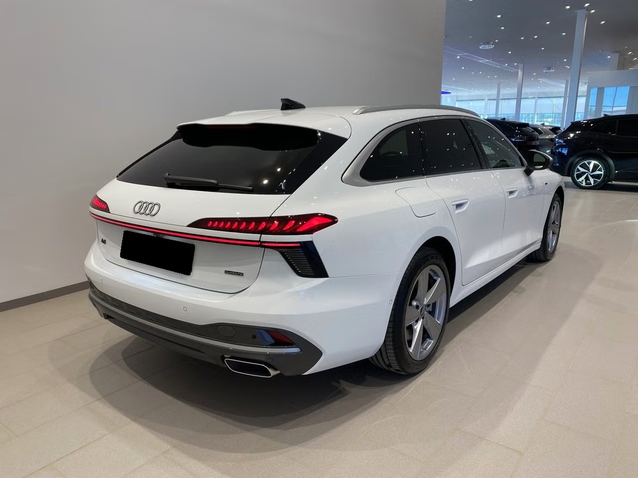 AUDI A6 Avant e-hybrid quattro 220 kW S tronic-showroom-element-2