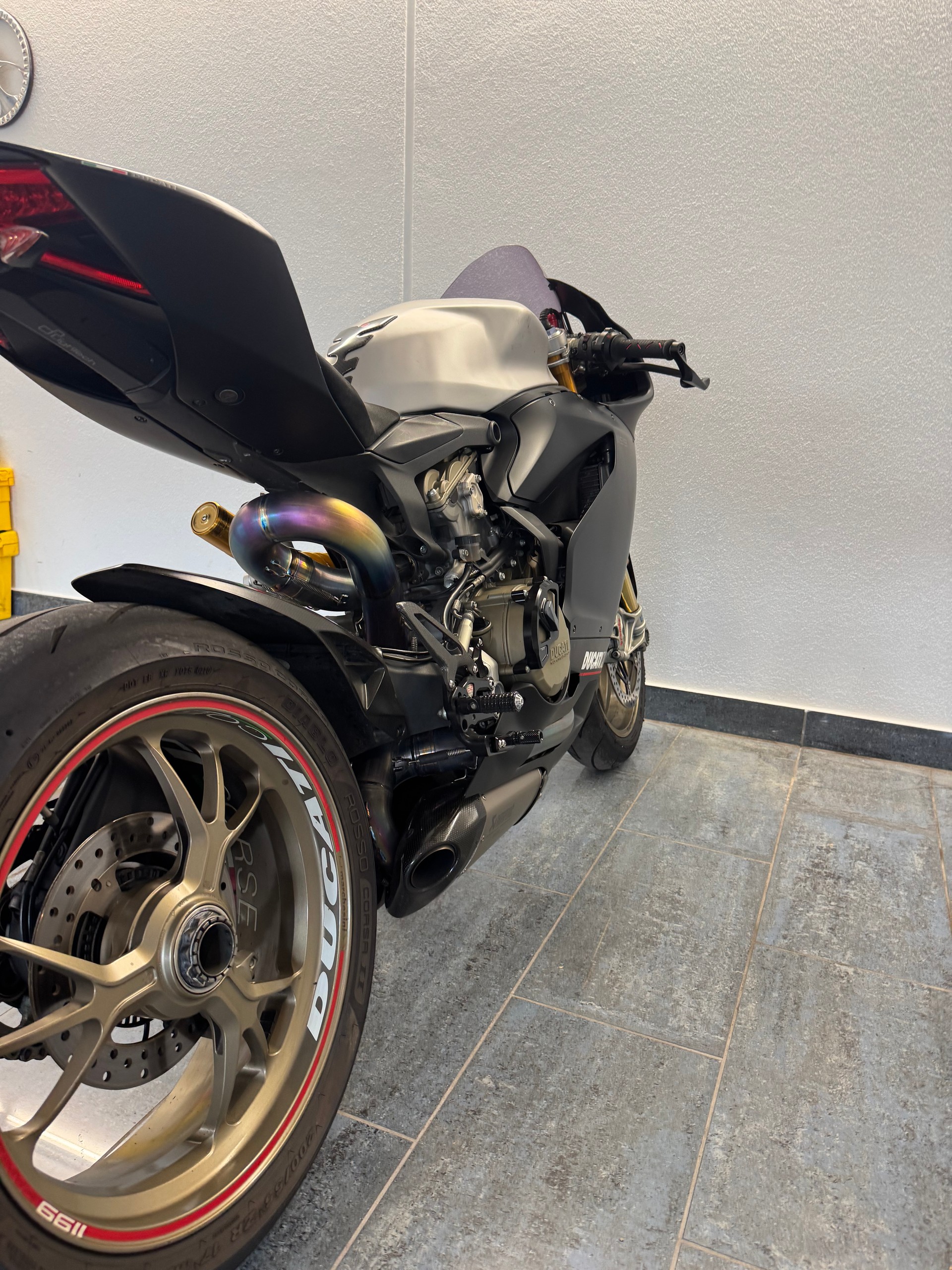 DUCATI Panigale 1199 ABS-image-5