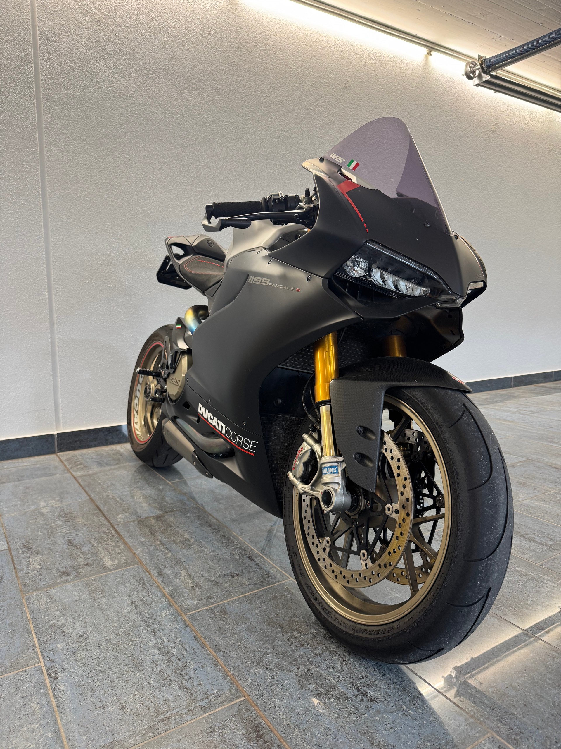 DUCATI Panigale 1199 ABS-image-2