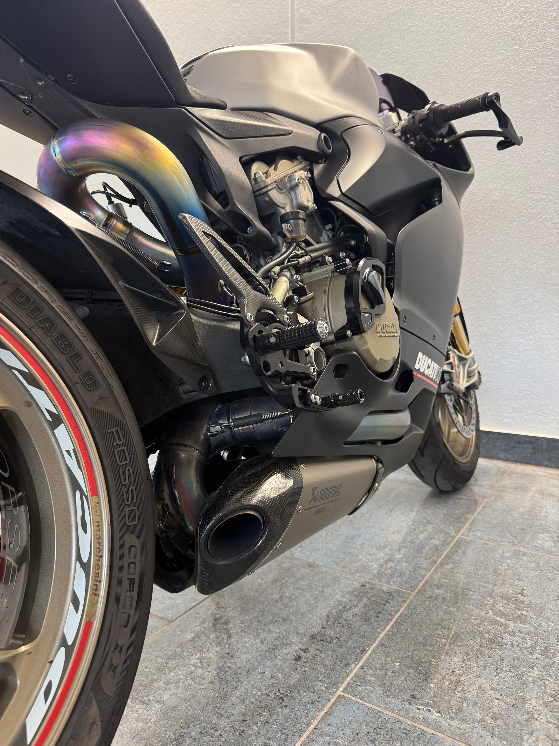 DUCATI Panigale 1199 ABS-image-6