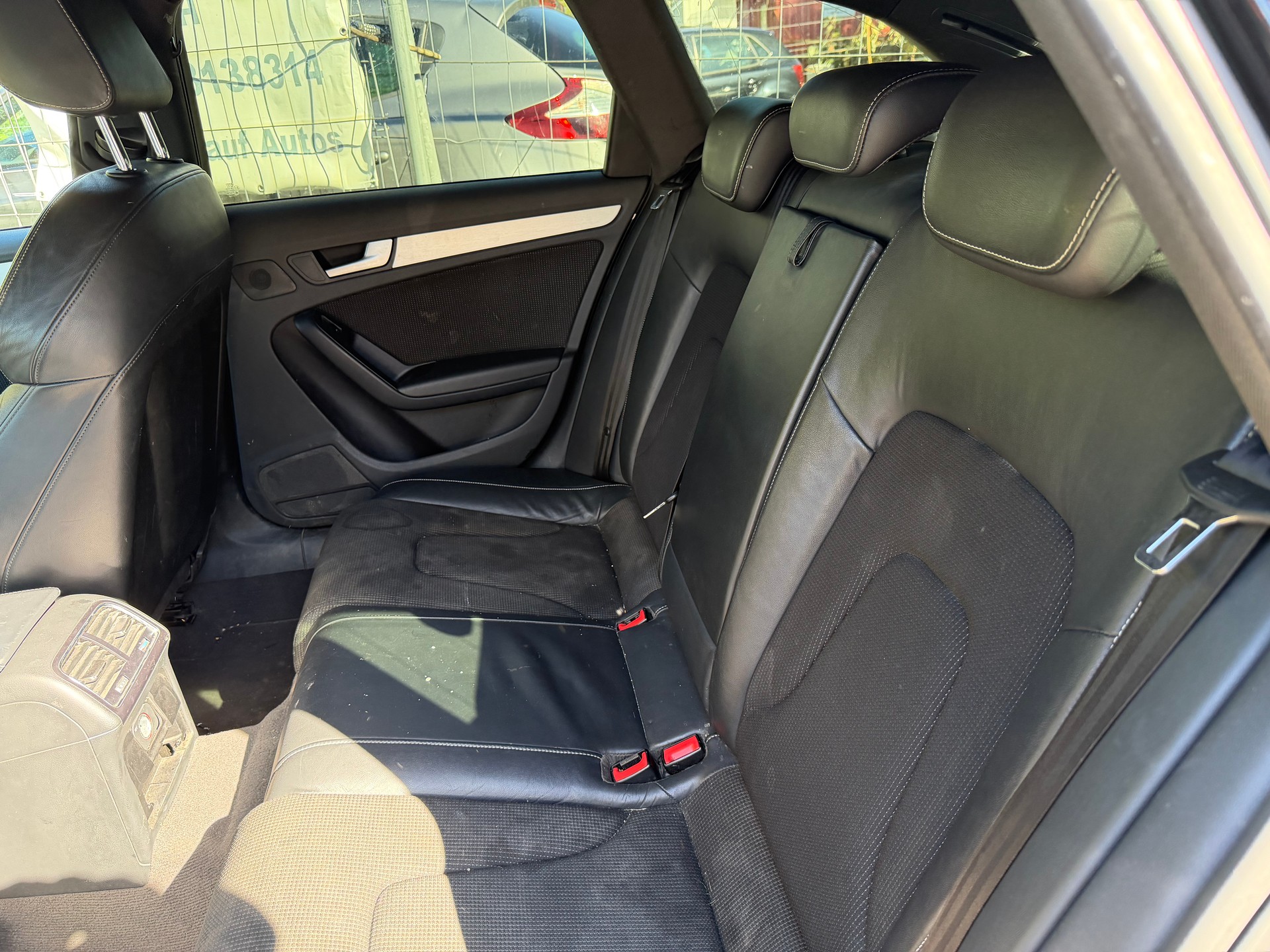 AUDI A4 Avant 2.0 TFSI Style multitronic-image-7