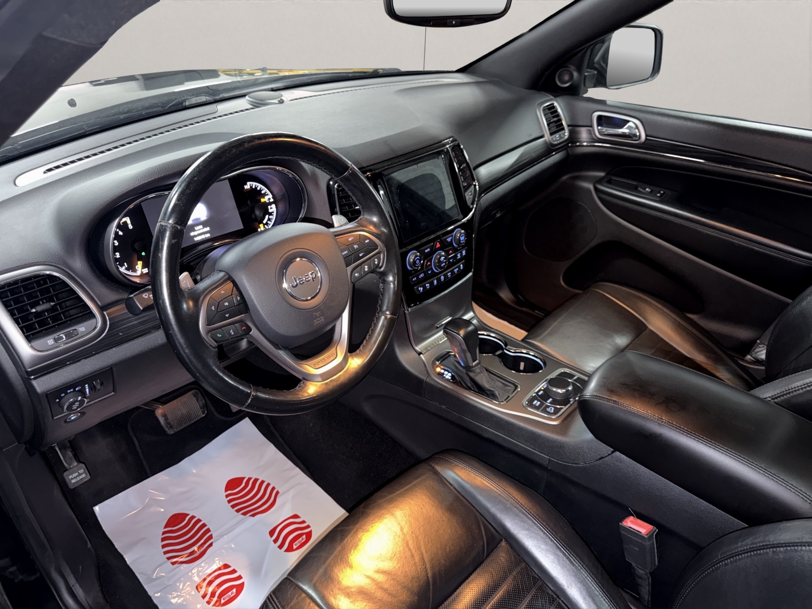 JEEP Grand Cherokee 3.0 CRD Limited Automatic-image-9