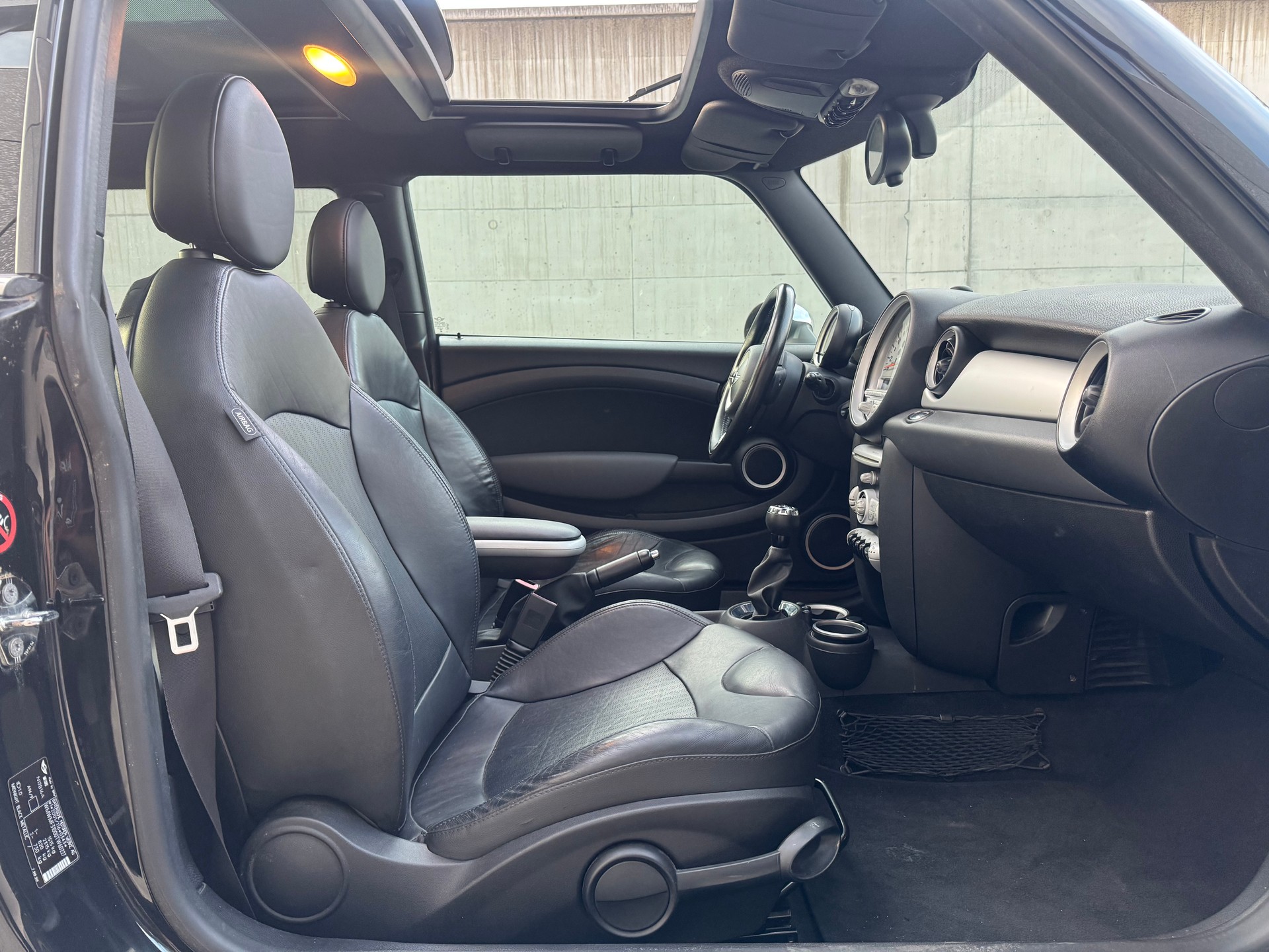 MINI Cooper-image-7