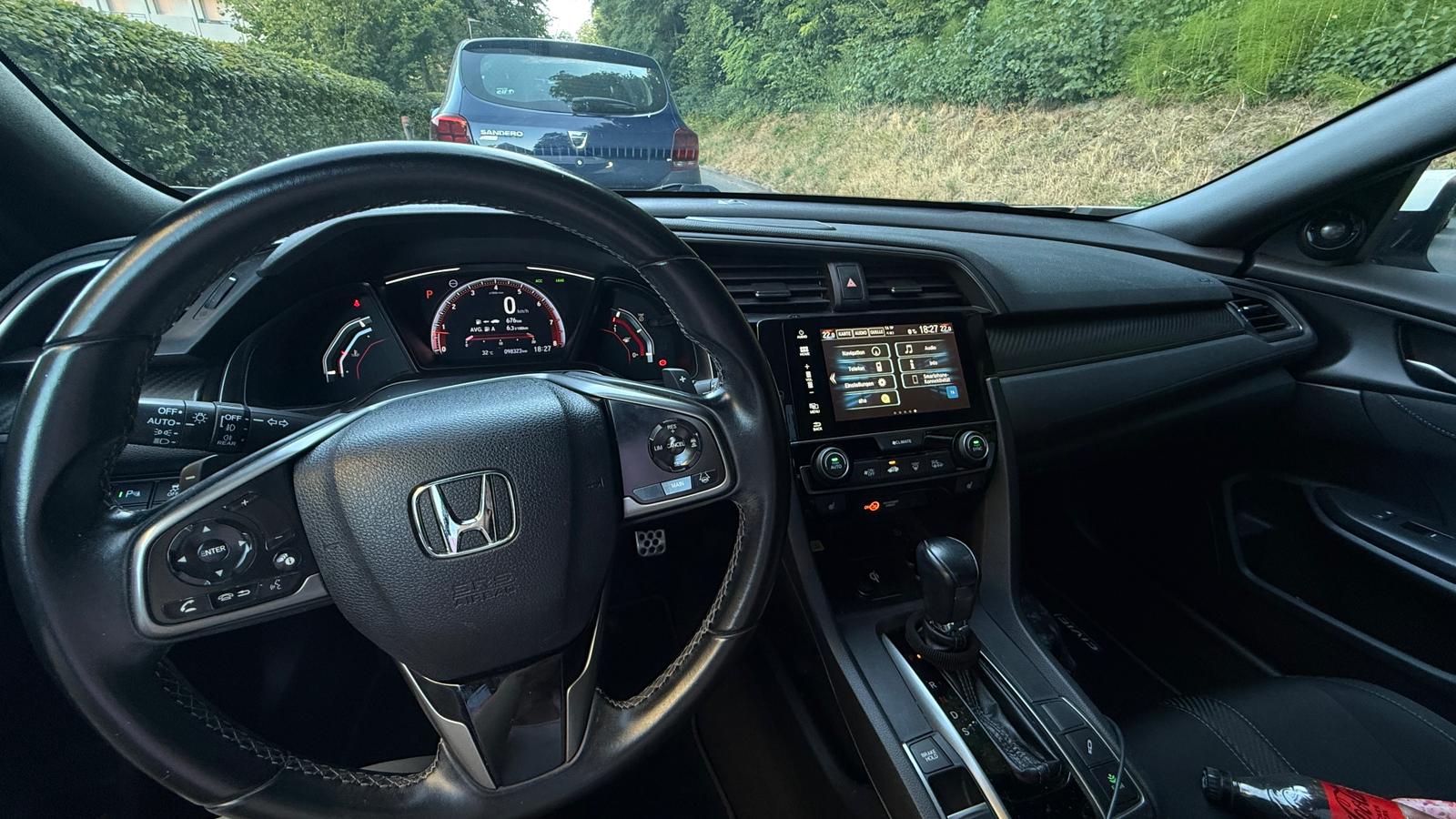 HONDA 1.5 VTEC Turbo Sport Plus-image-8