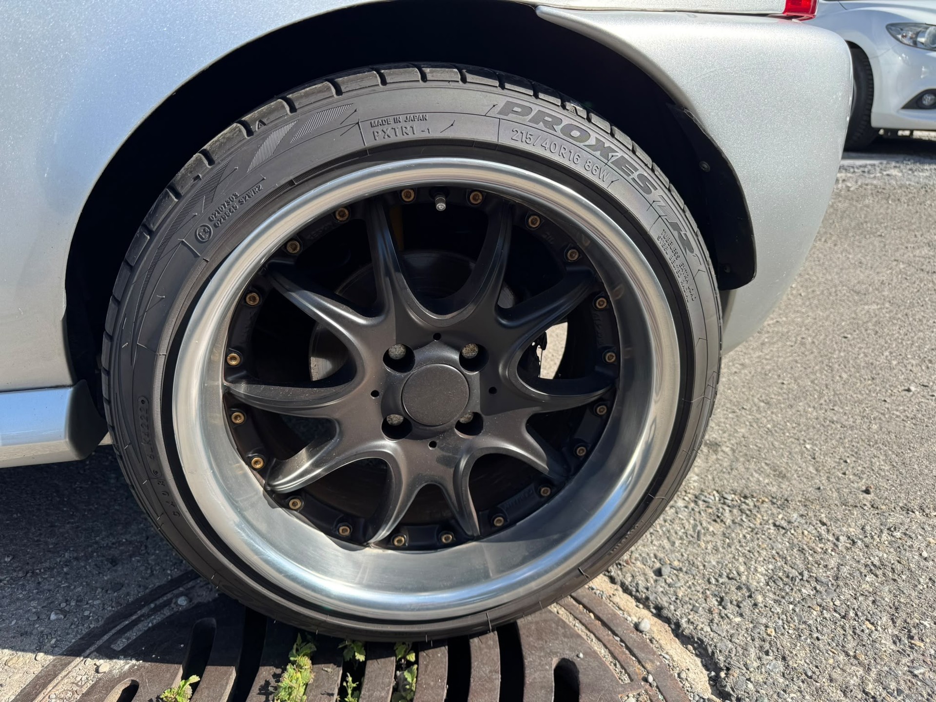 RENAULT Clio 2.0 16V Sport-image-10