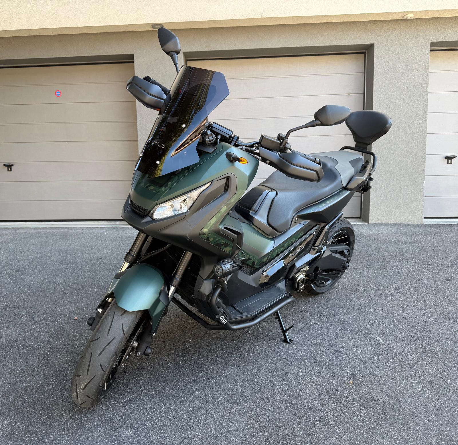 HONDA X-ADV 750 ABS (35kW)-image-0