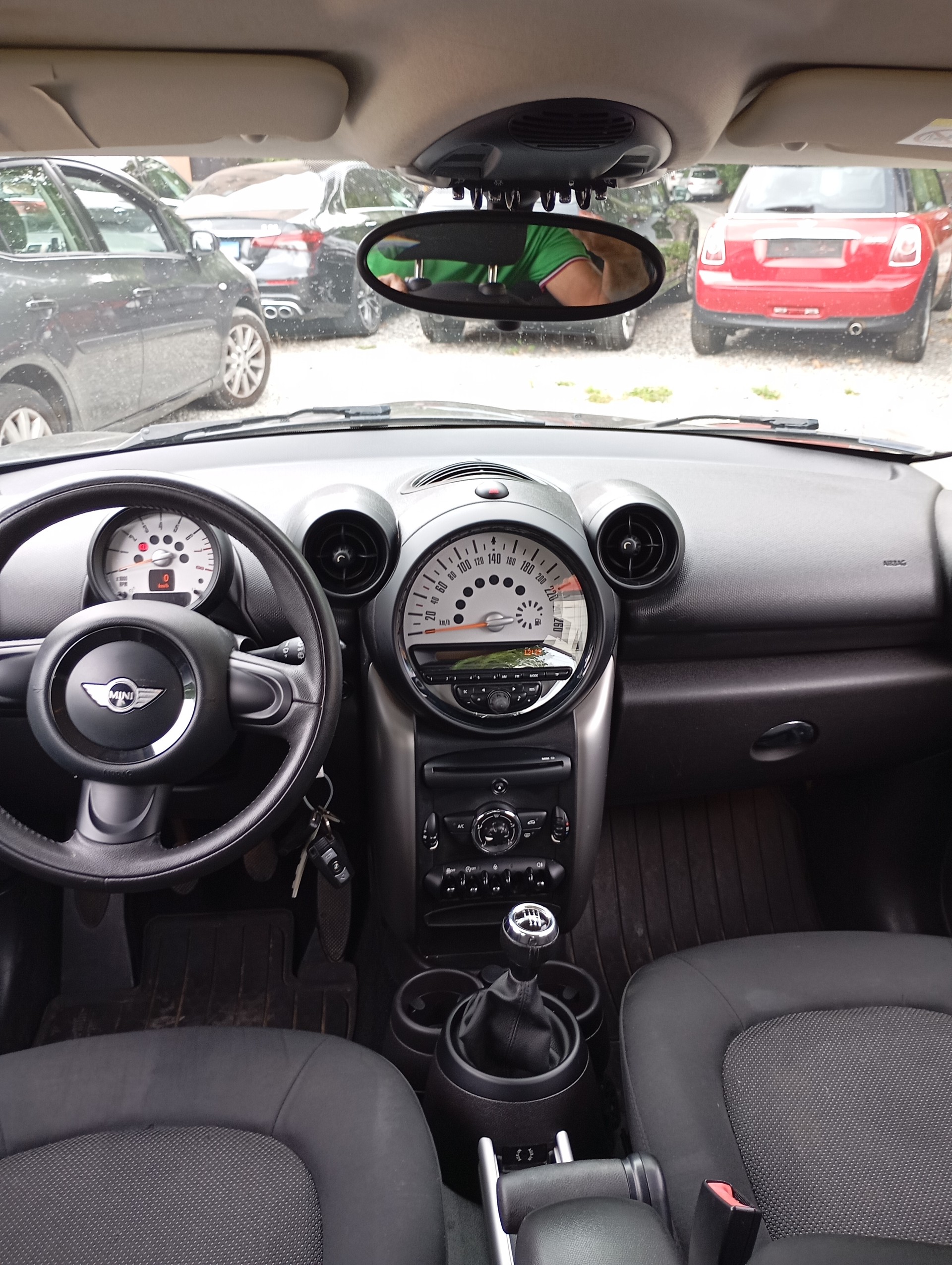 MINI Countryman One FWD-image-9
