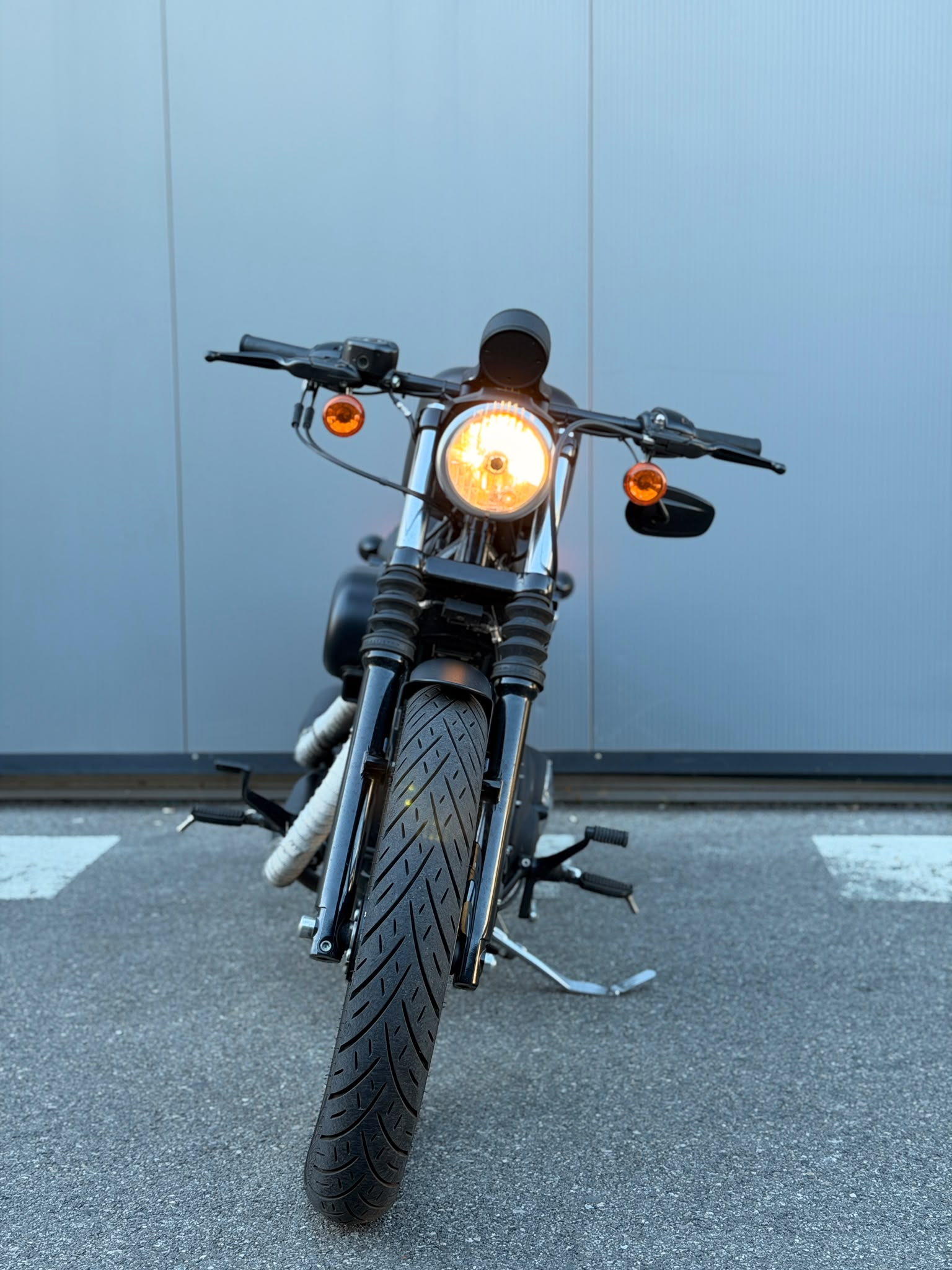 HARLEY-DAVIDSON XL 883N SPORTSTER IRON-image-4