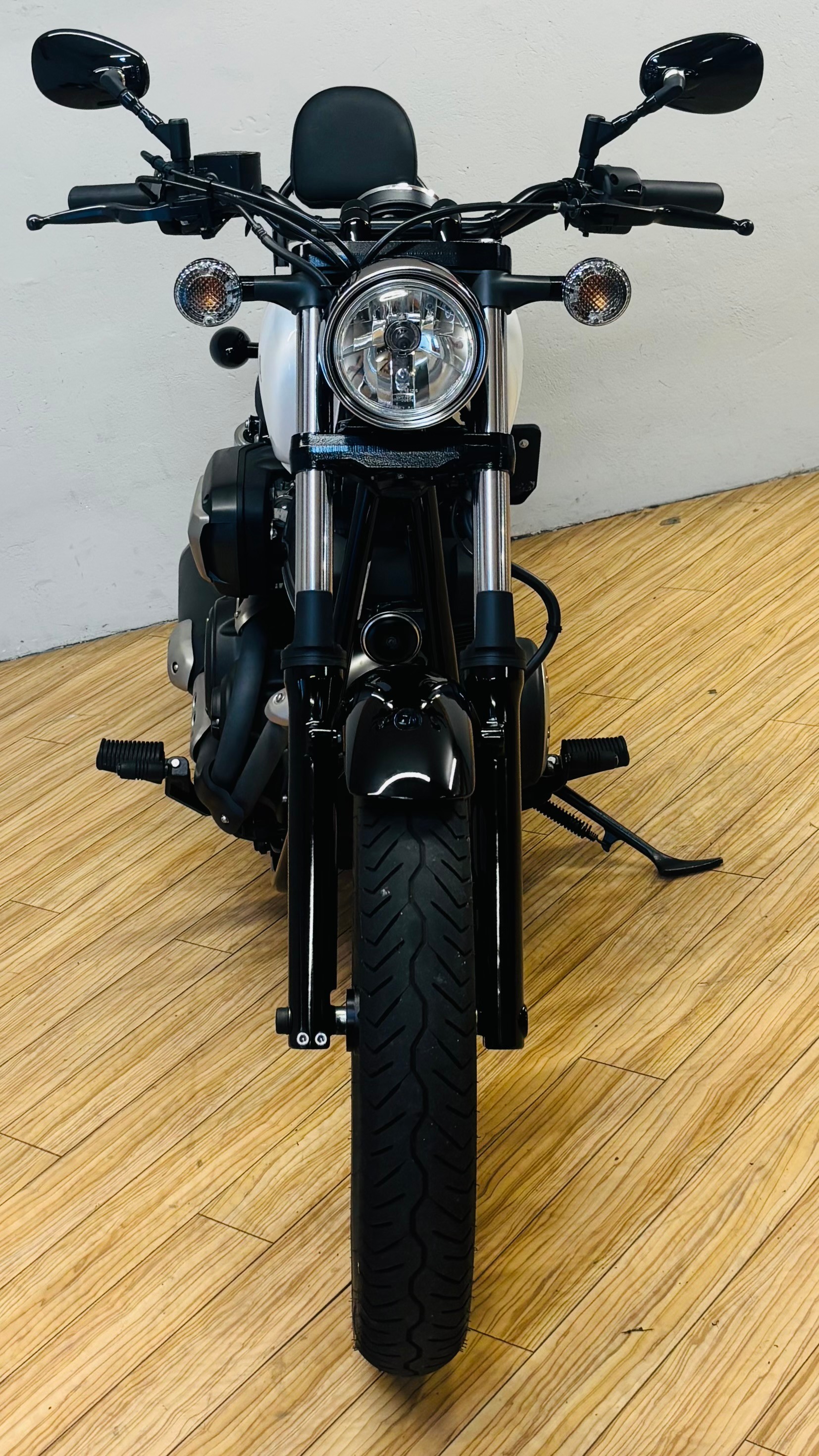 YAMAHA XV 950 ABS-image-6