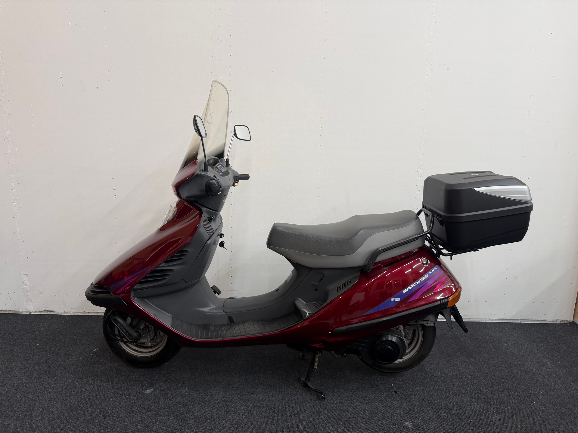 HONDA CH 125 Spacy Top-Case-image-0