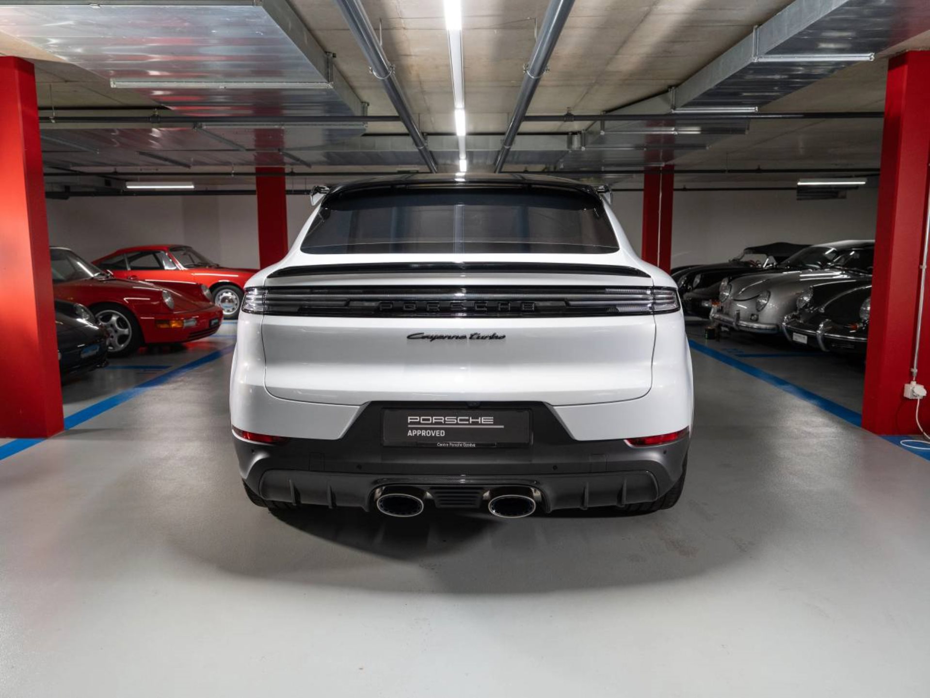 PORSCHE Cayenne Turbo E-Hybrid Coupé avec Paquet-GT-image-7