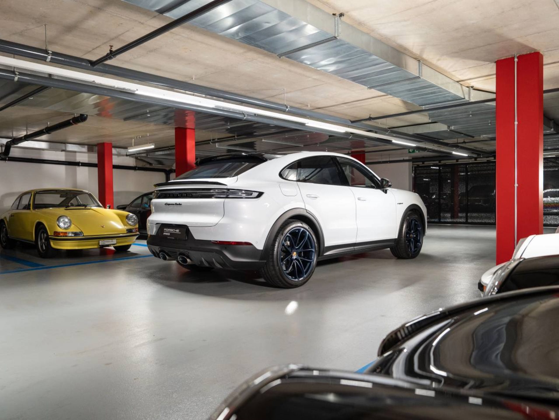 PORSCHE Cayenne Turbo E-Hybrid Coupé avec Paquet-GT-image-5