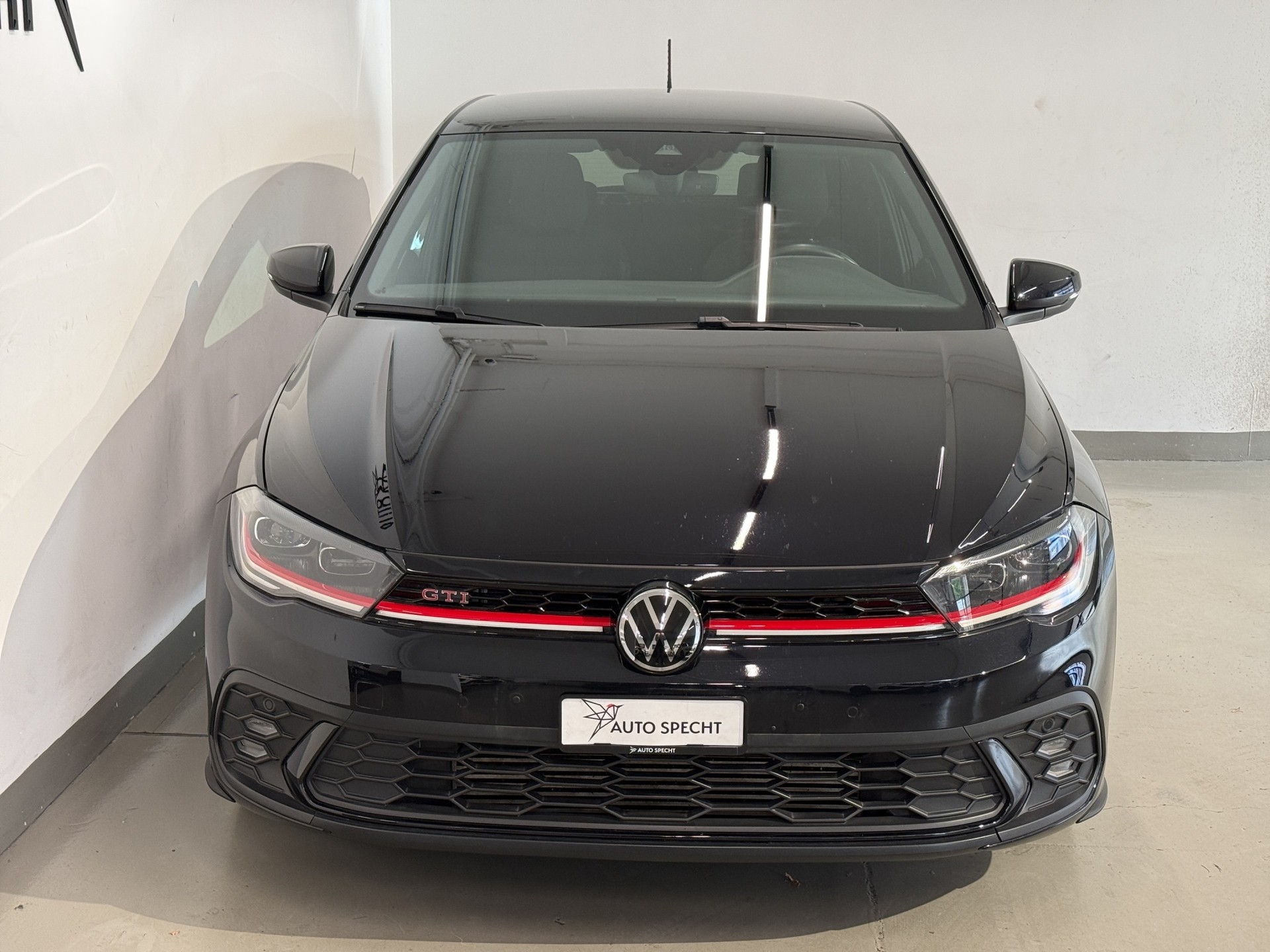 VW Polo 2.0 TSI GTI DSG-showroom-element-2