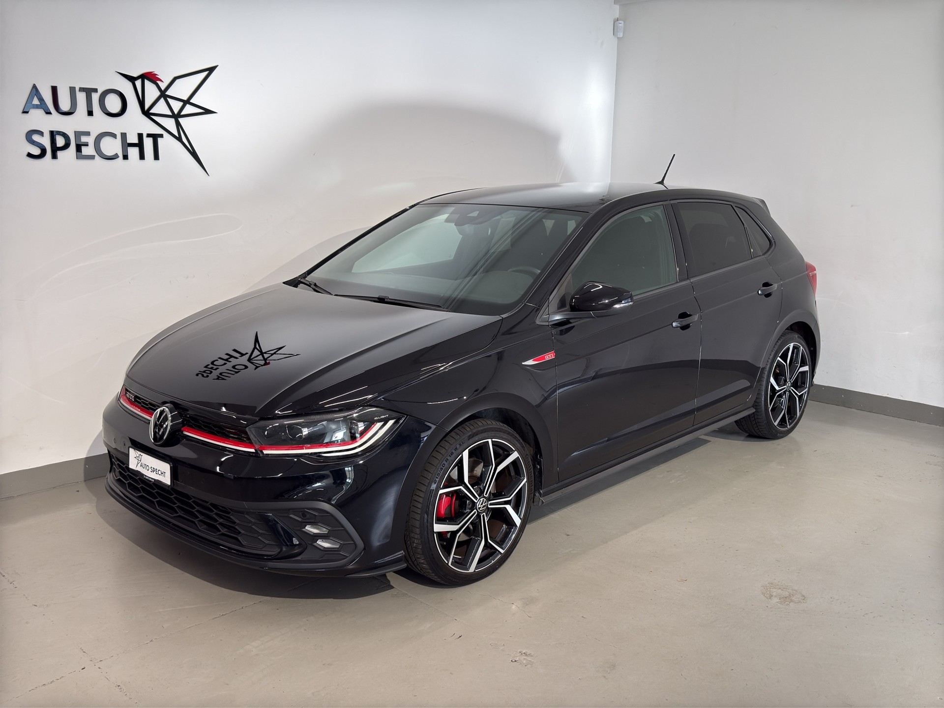 VW Polo 2.0 TSI GTI DSG-showroom-element-1