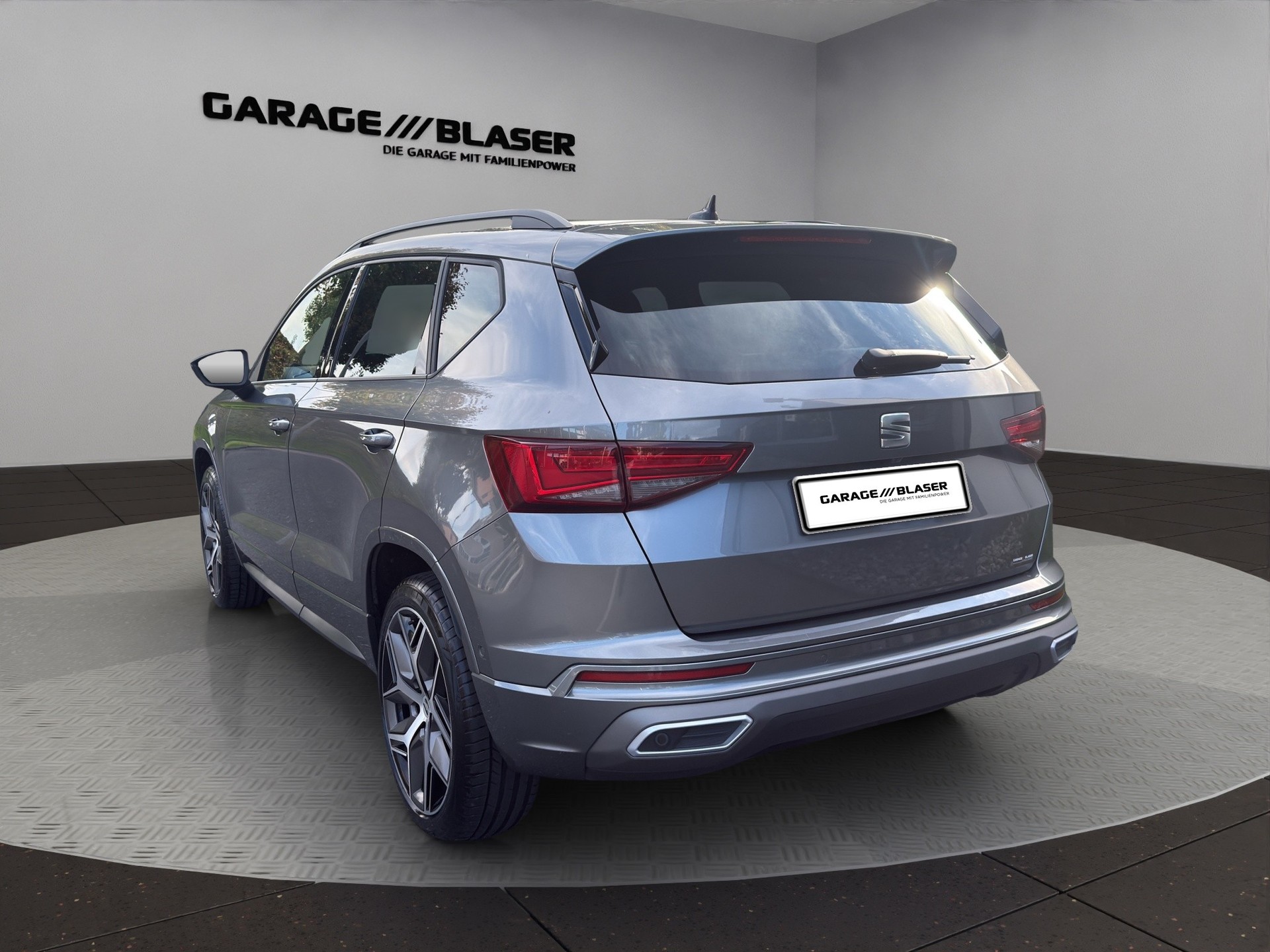 SEAT Ateca 2.0 TSI Hola FR 4Drive DSG-showroom-element-2