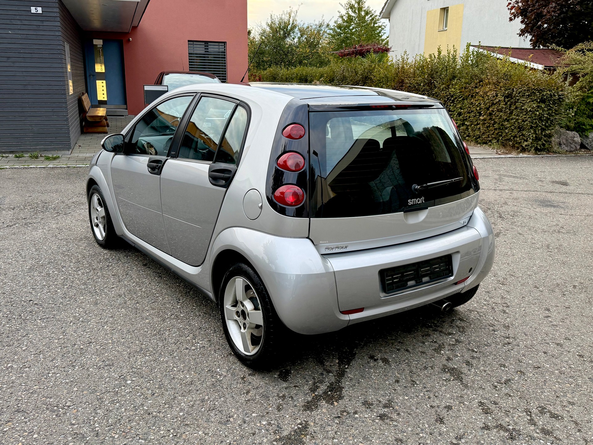 SMART FORFOUR 1.3 Passion - frisch ab MFK & Service!-image-1
