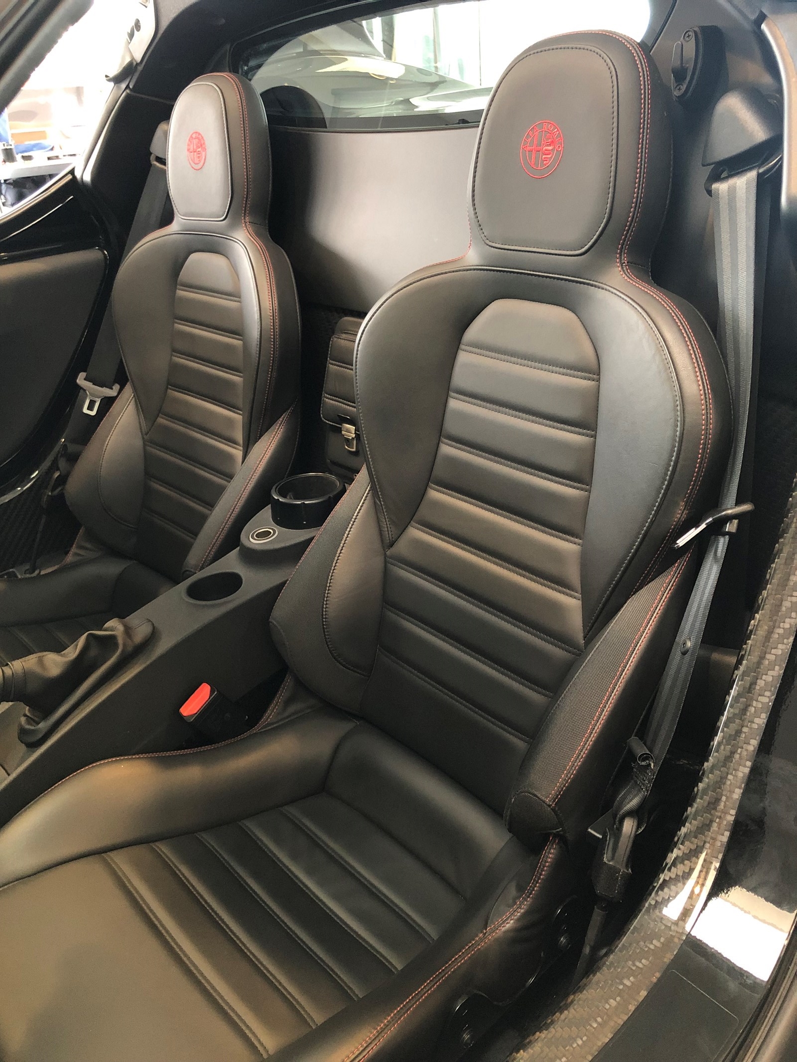 ALFA ROMEO 4C Spider 1750 TBi TCT-image-6