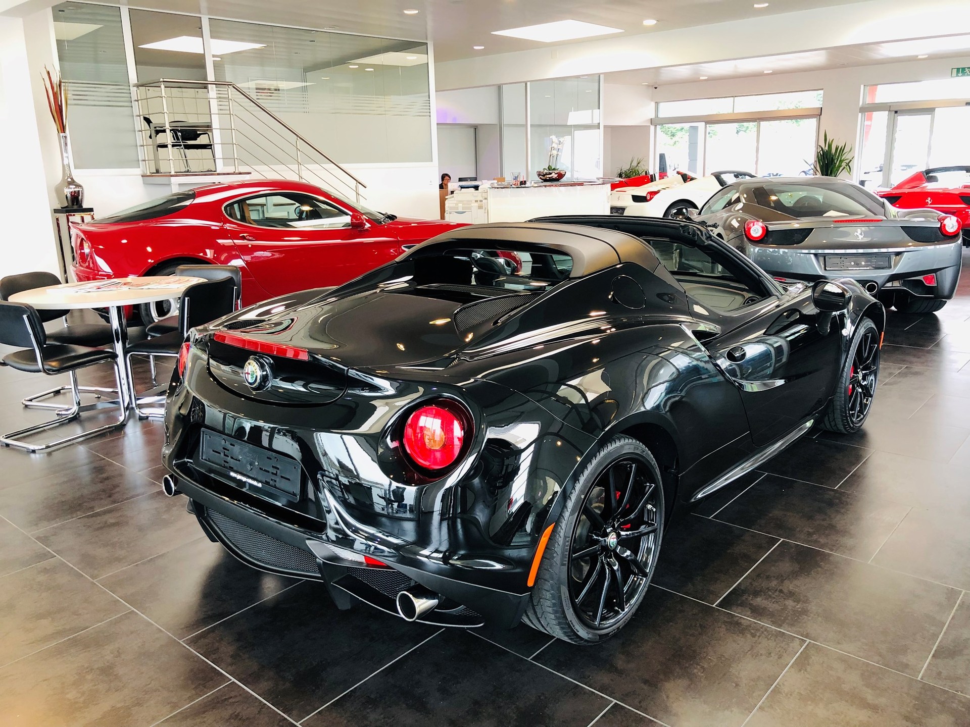 ALFA ROMEO 4C Spider 1750 TBi TCT-image-11