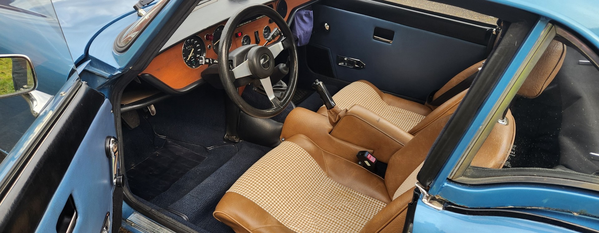 TRIUMPH 1500-image-9