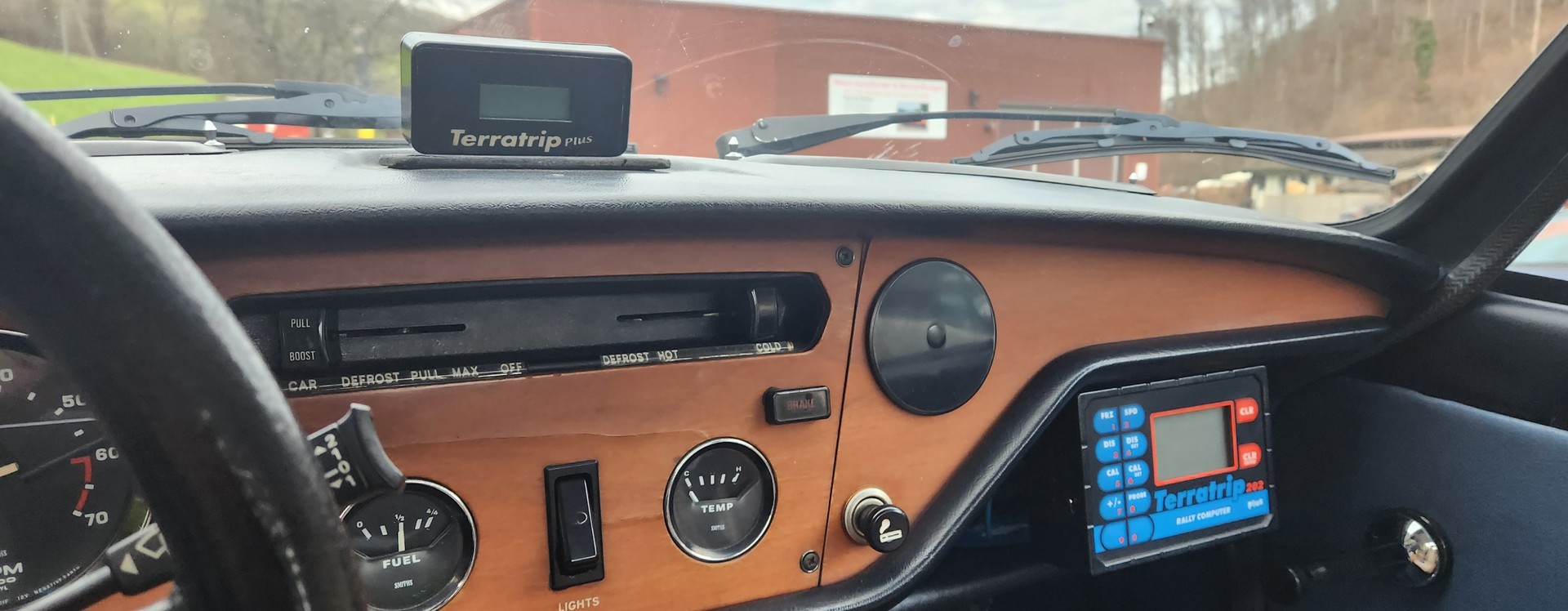 TRIUMPH 1500-image-6
