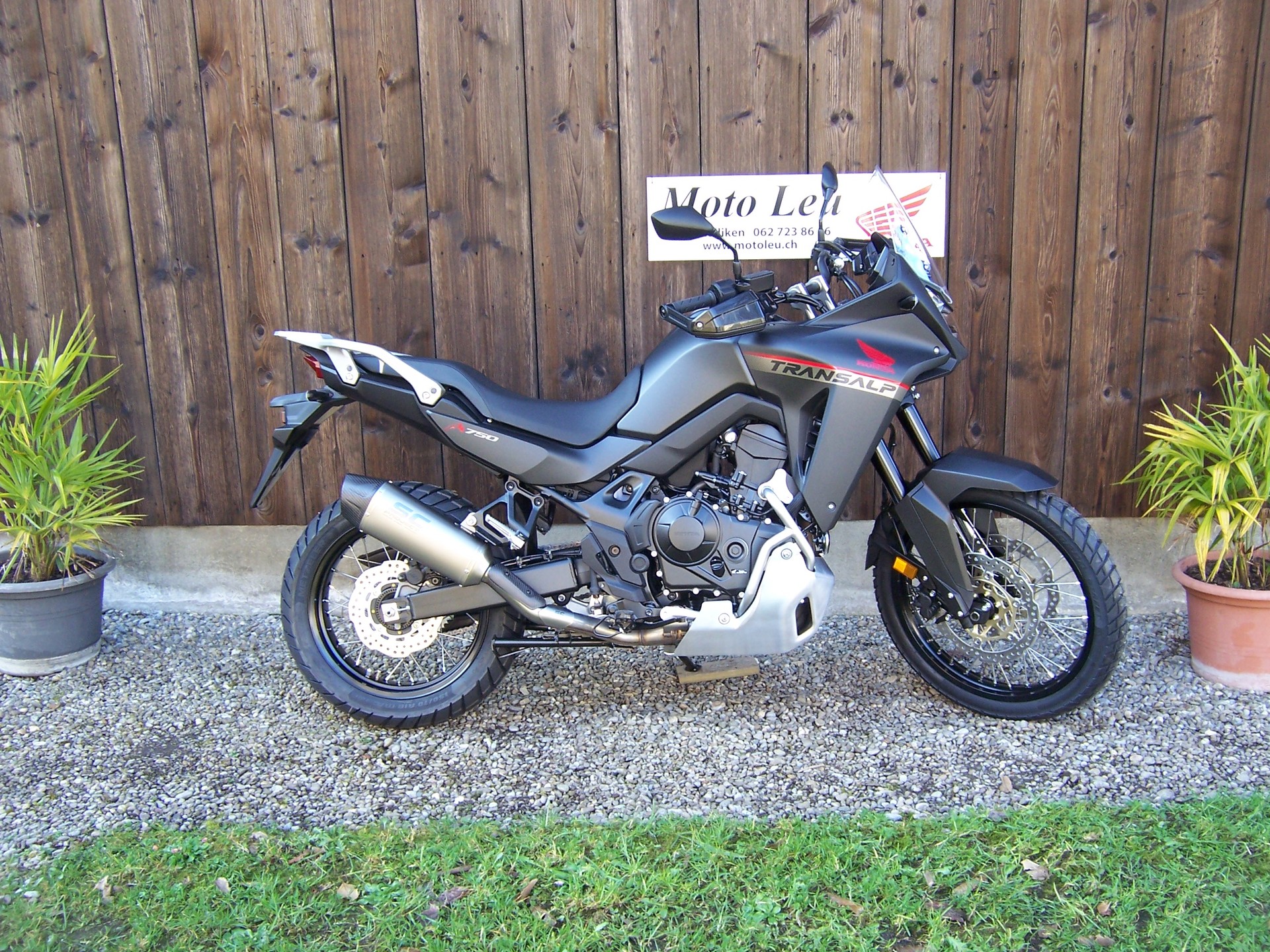 HONDA XL 750 Transalp Rally Edition-image-2