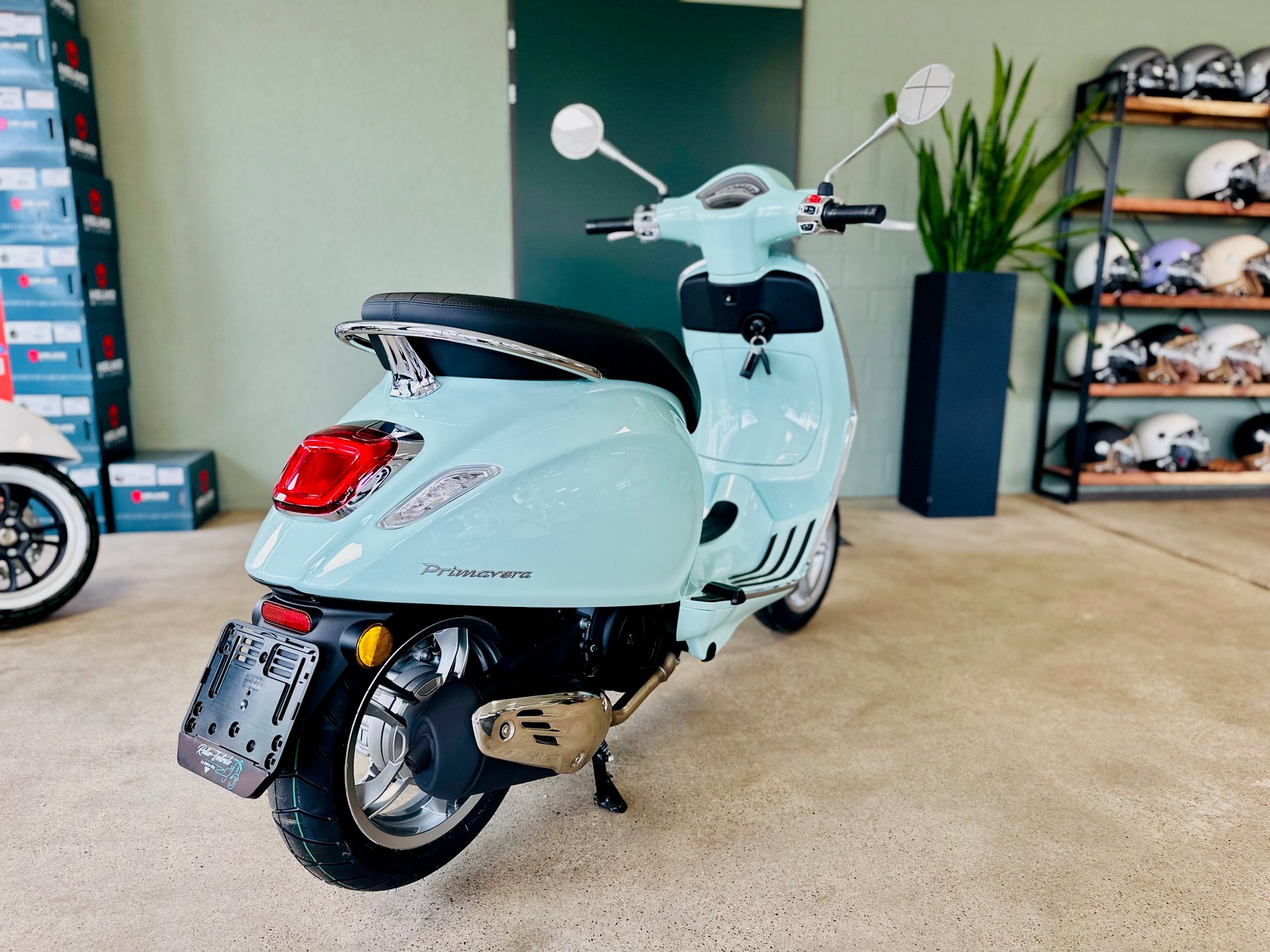 PIAGGIO Vespa 125 Primavera-image-2