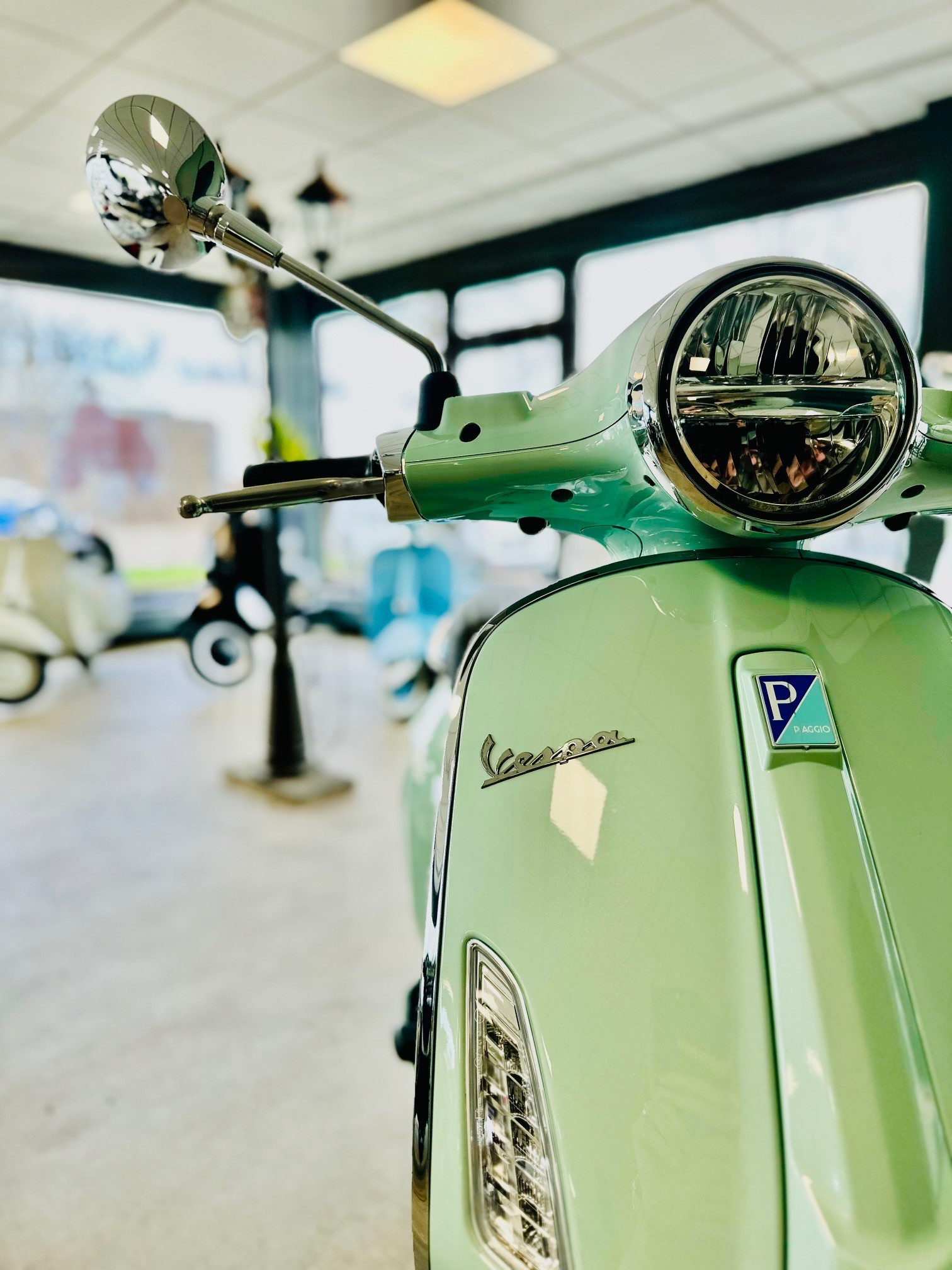 PIAGGIO Vespa 125 Primavera-image-5