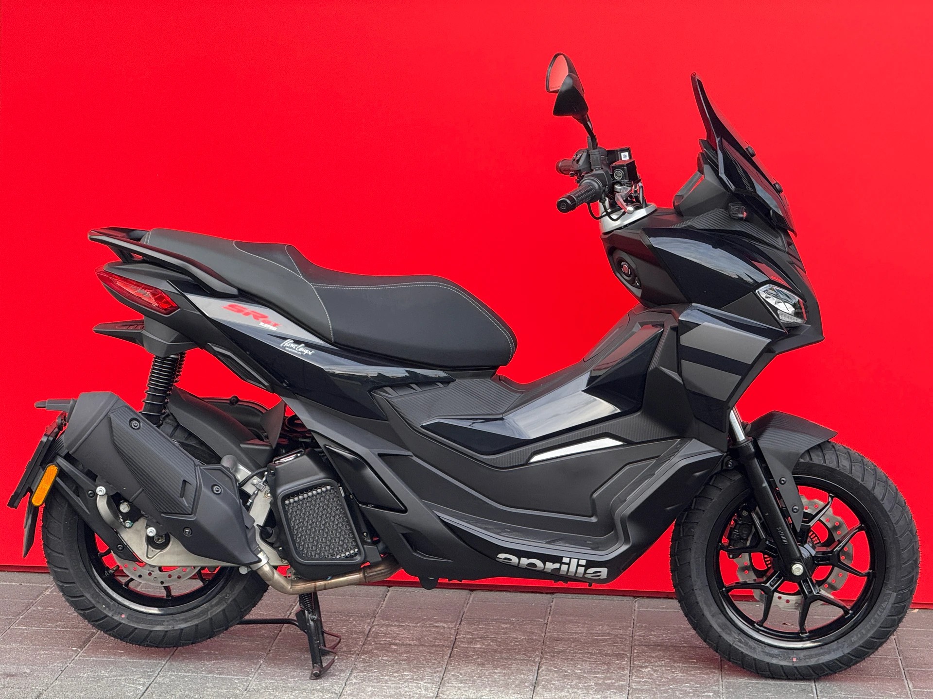 APRILIA SR 200 GT ABS E5+-image-0