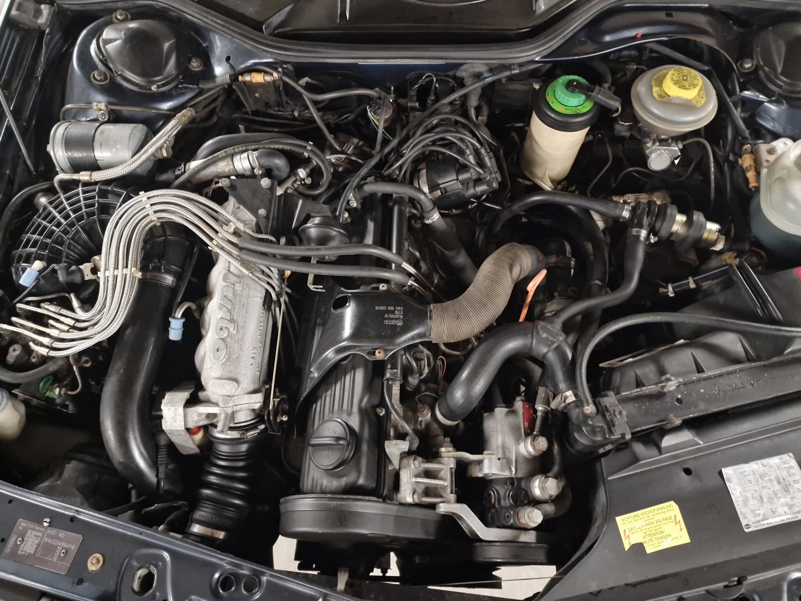 AUDI 100 2.2 Turbo quattro-image-14