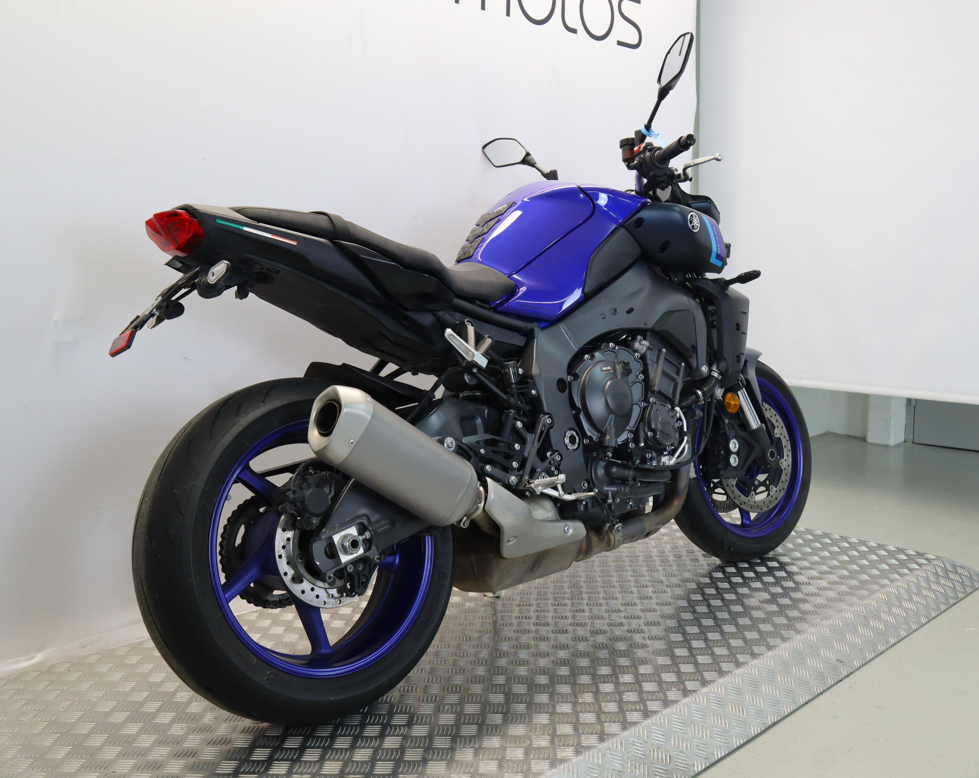 YAMAHA MT-10 2023-image-3