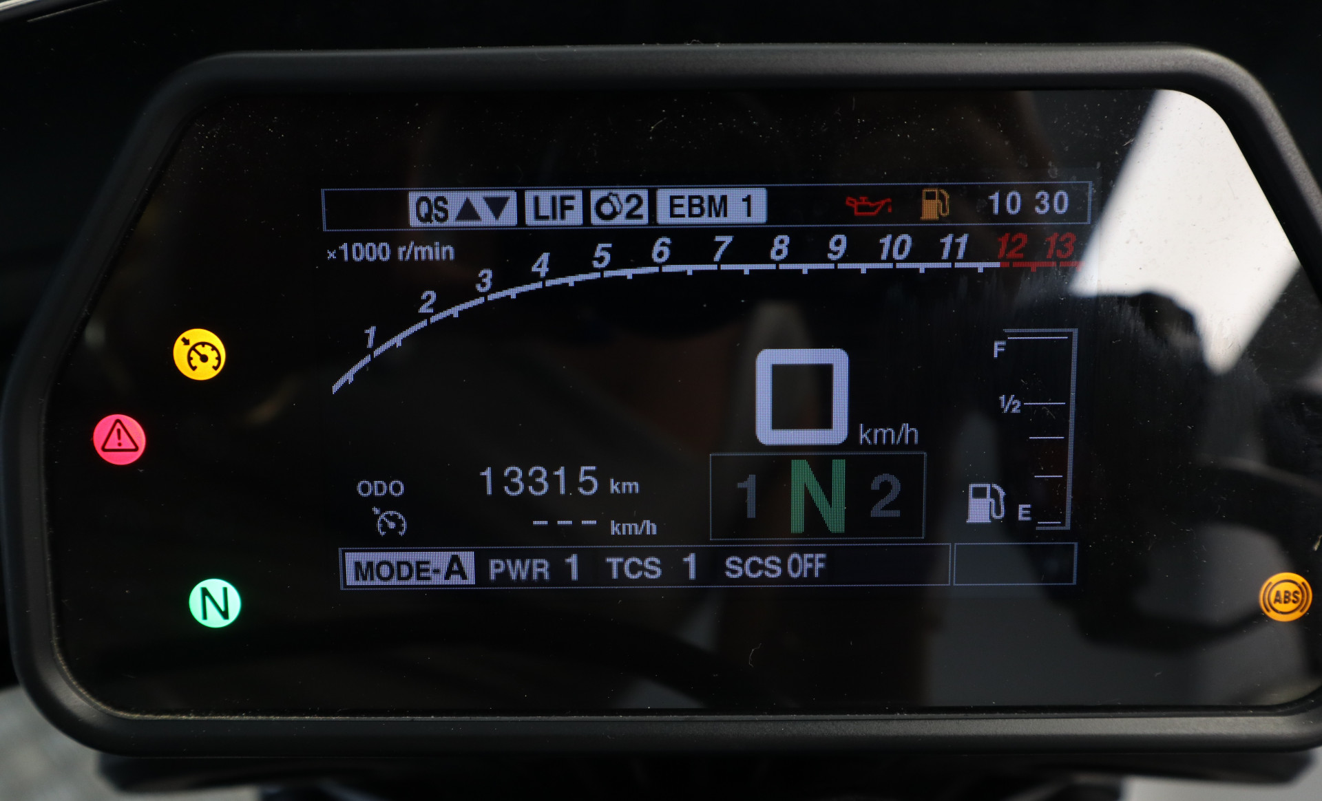 YAMAHA MT-10 2023-image-4