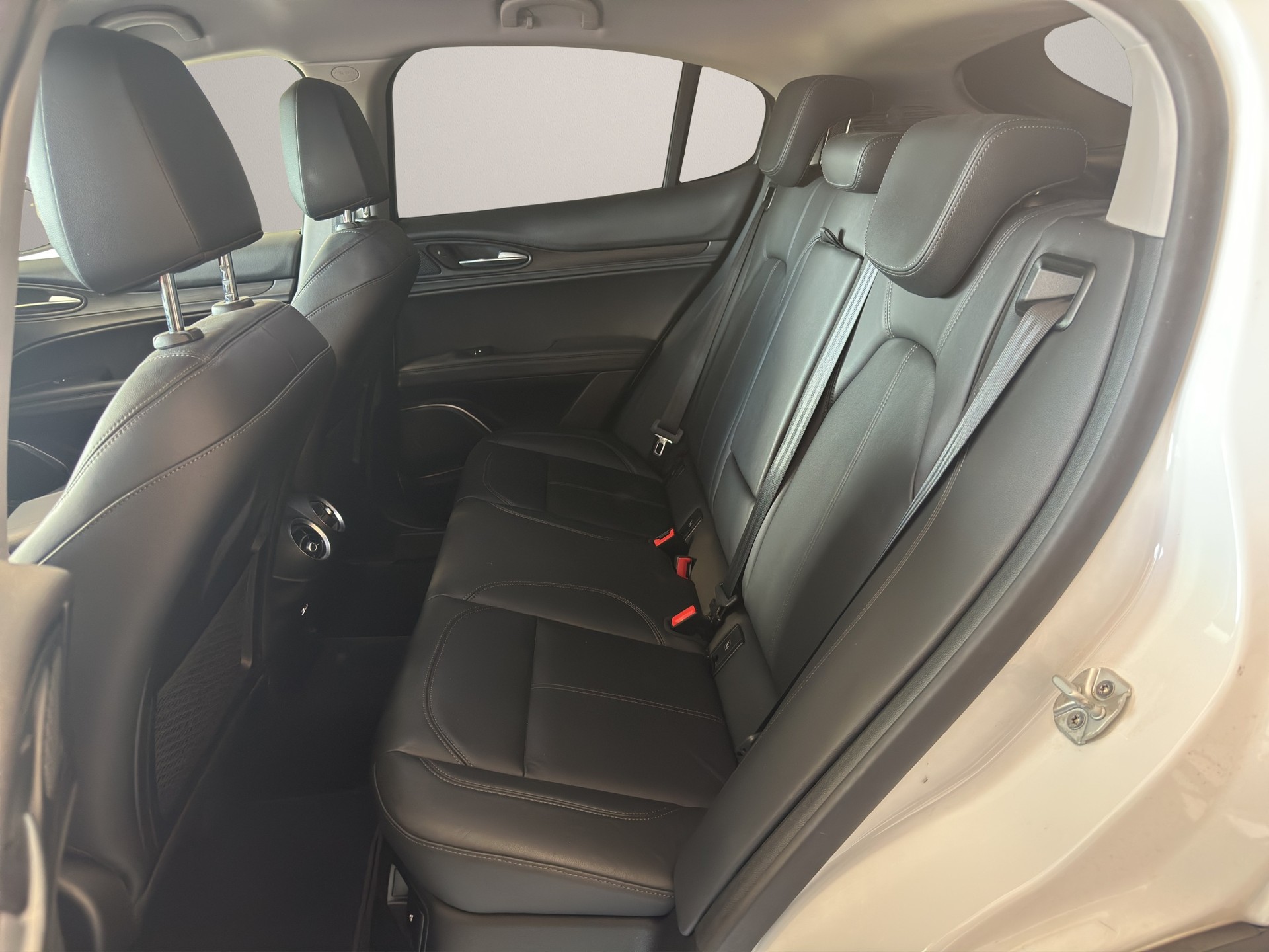 ALFA ROMEO Stelvio 2.0 Q4 Automatic-image-9