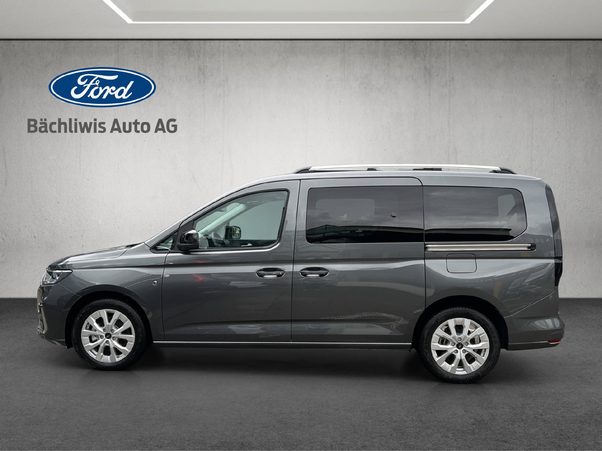 FORD TOURNEO CONNECT Grand 2.0 EcoBlue 122 Titanium-showroom-element-1