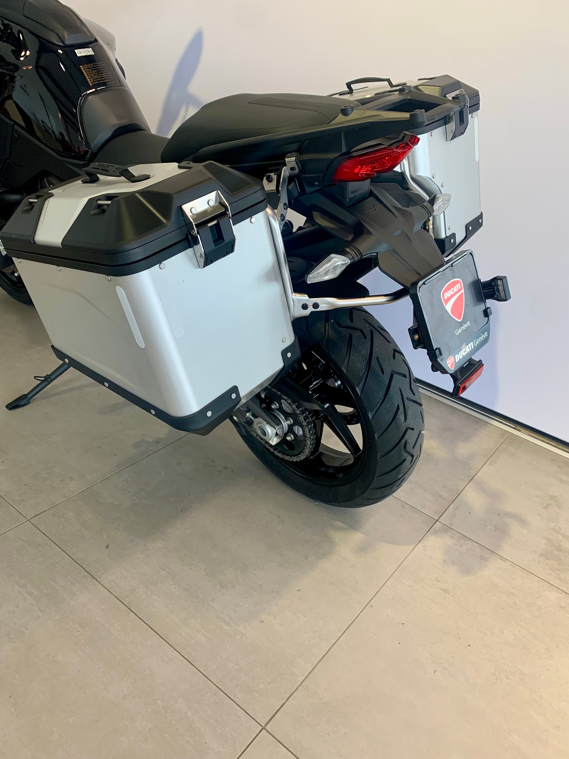 DUCATI SPORT TRAVEL RADAR-image-8