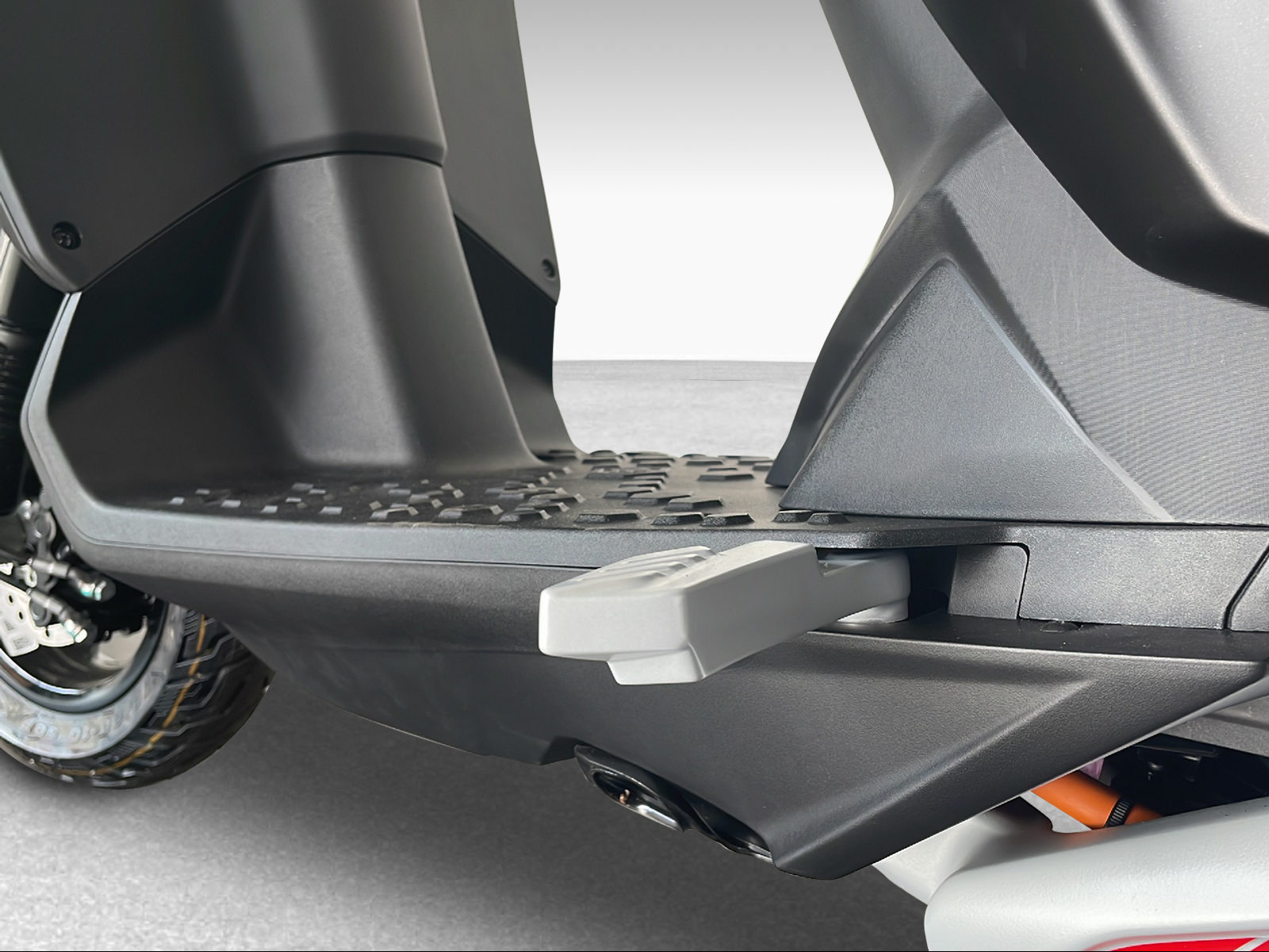 PIAGGIO 1 Active-image-8