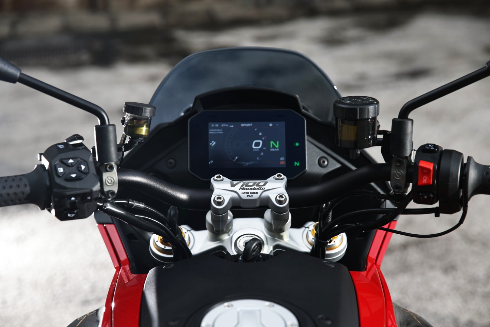 MOTO GUZZI V100 Mandello Wind Tunnel E5+-image-5