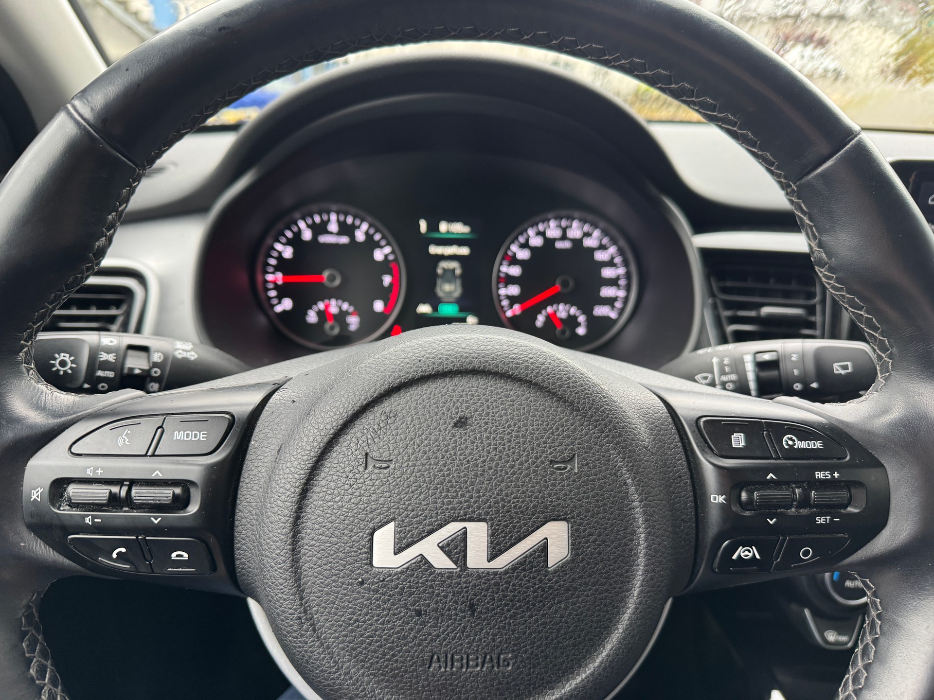 KIA Stonic 1.0 T-GDI MHEV Style iMT-image-14