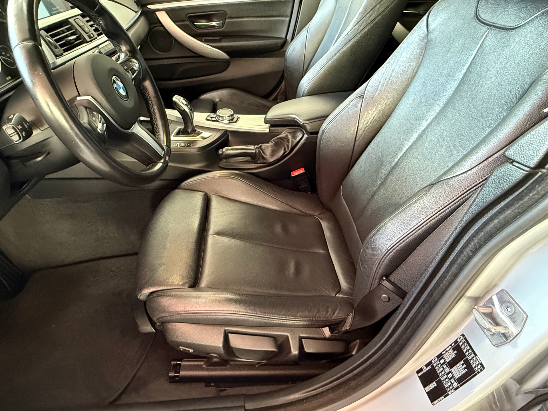 BMW 420d Gran Coupé M Sport-image-16
