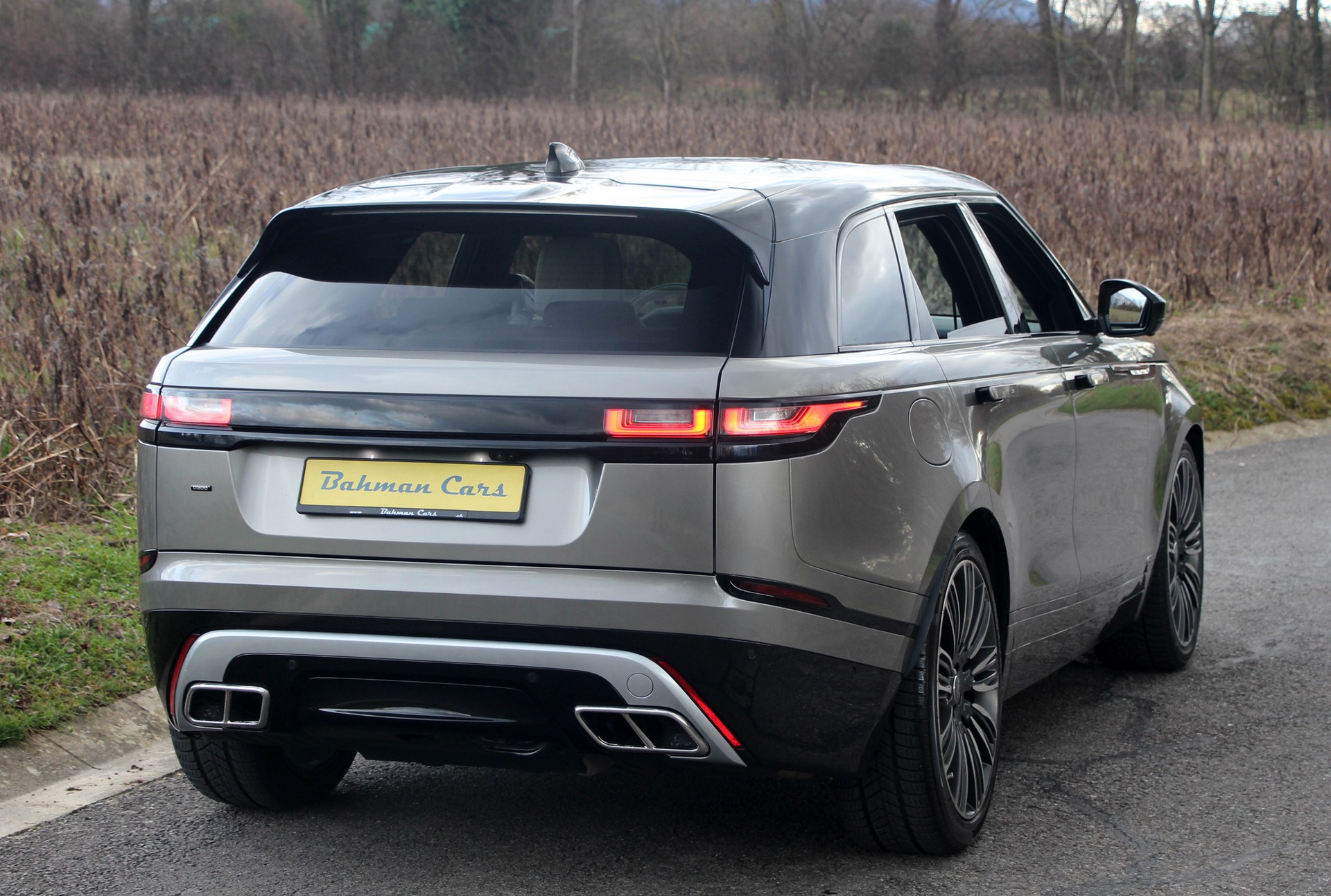 LAND ROVER Range Rover Velar R-Dynamic D 300 HSE Automatic-image-28