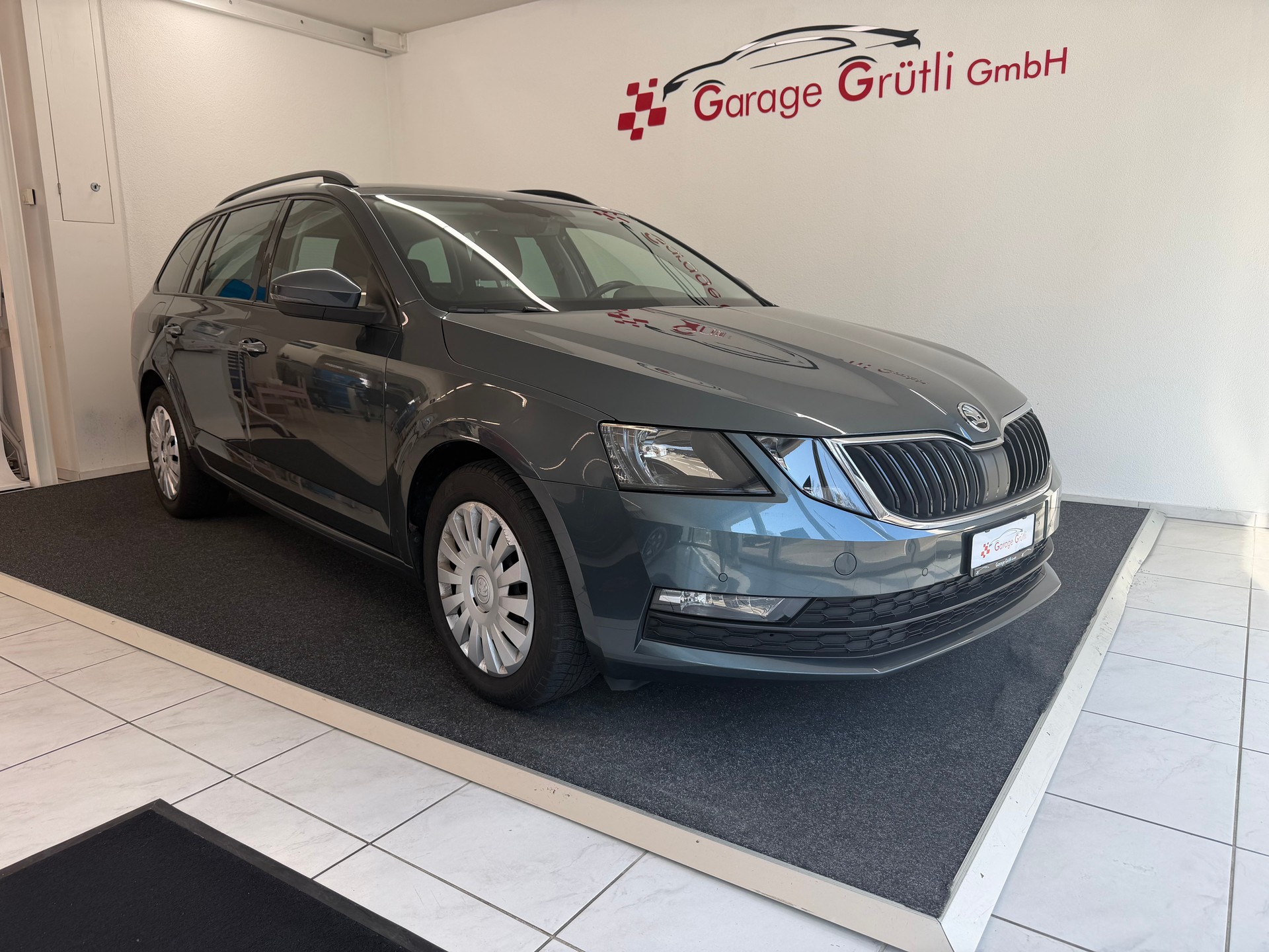 SKODA Octavia Combi 1.6 TDI 115 Ambition DSG