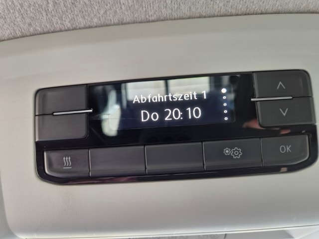 VW T6.1 2.0 TDI 4Motion DSG-image-16