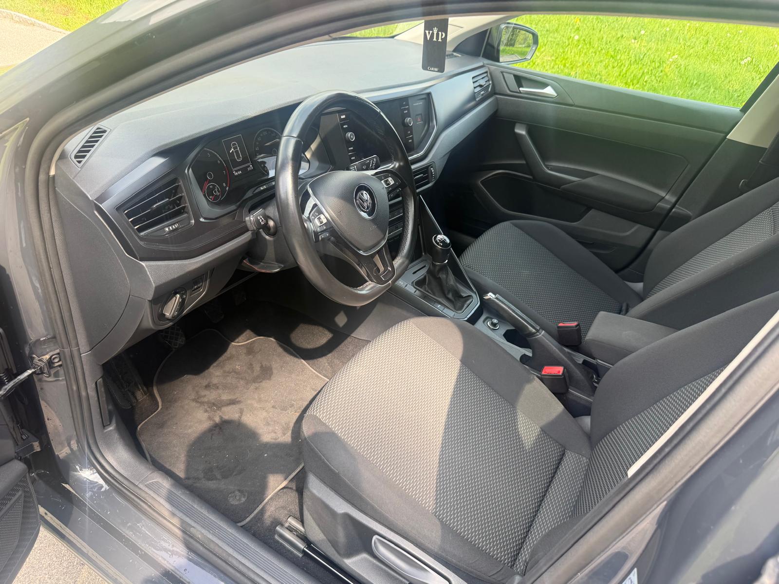 VW Polo 1.0 BMT Trendline-image-8
