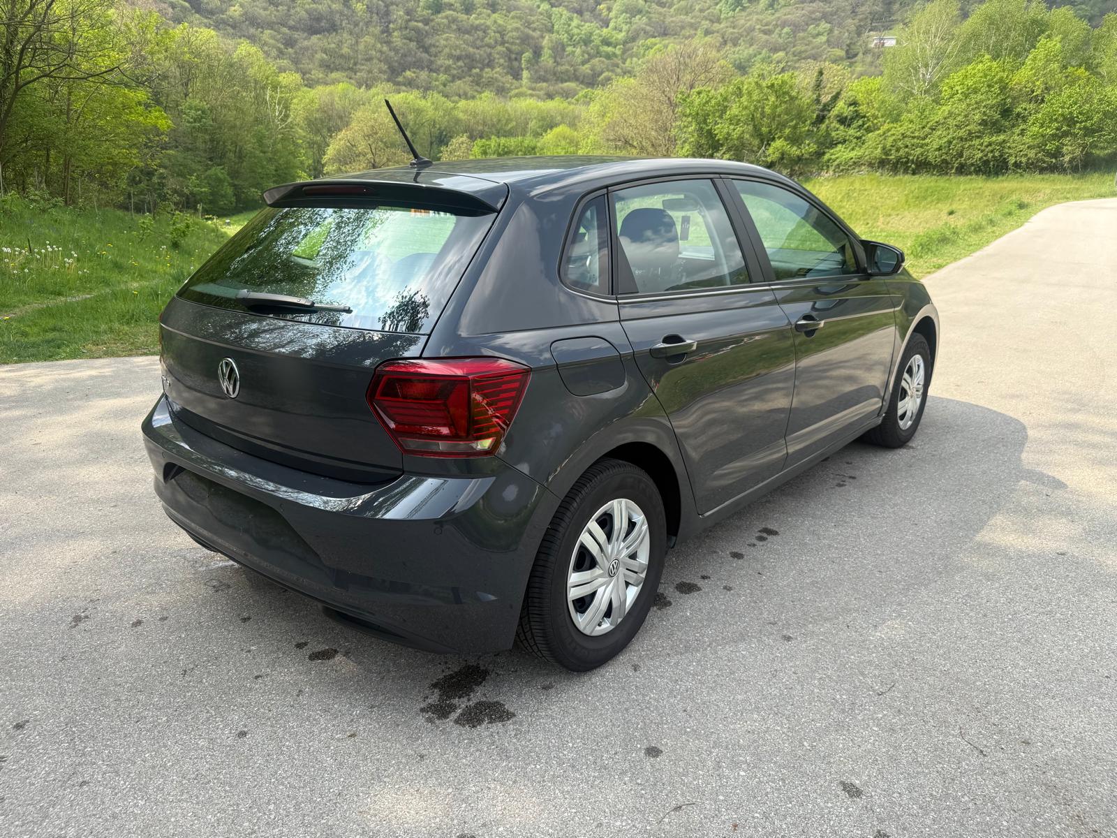 VW Polo 1.0 BMT Trendline-image-2