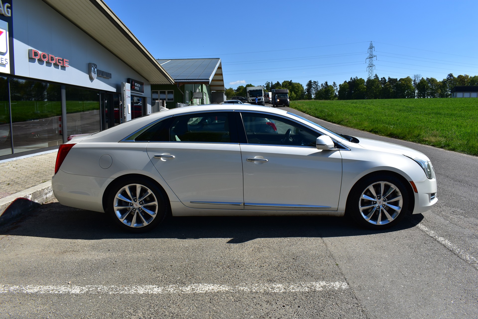 CADILLAC XTS 3.6 Premium AWD-image-2