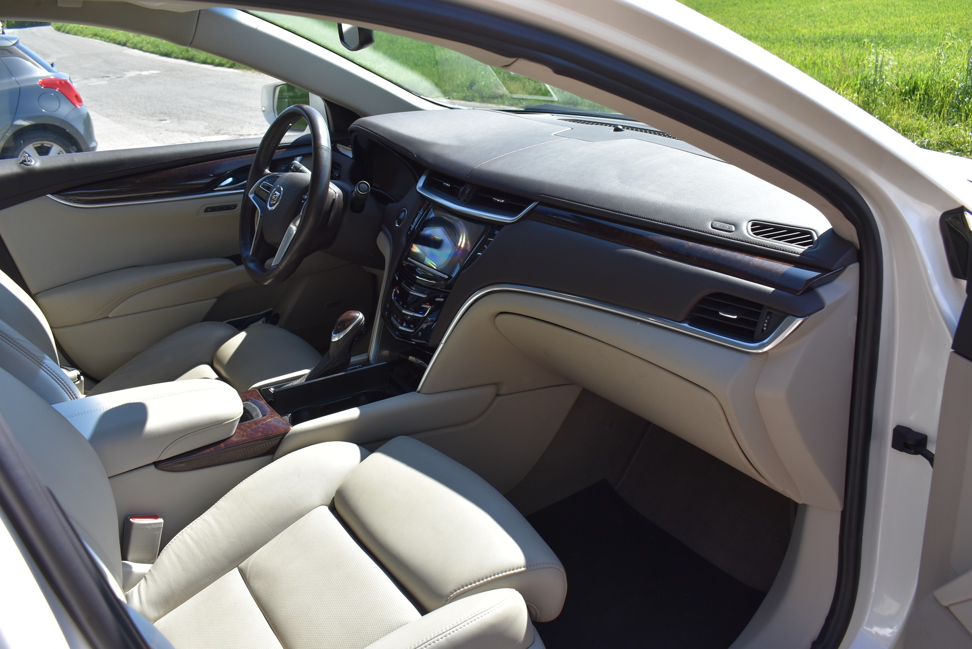 CADILLAC XTS 3.6 Premium AWD-image-10