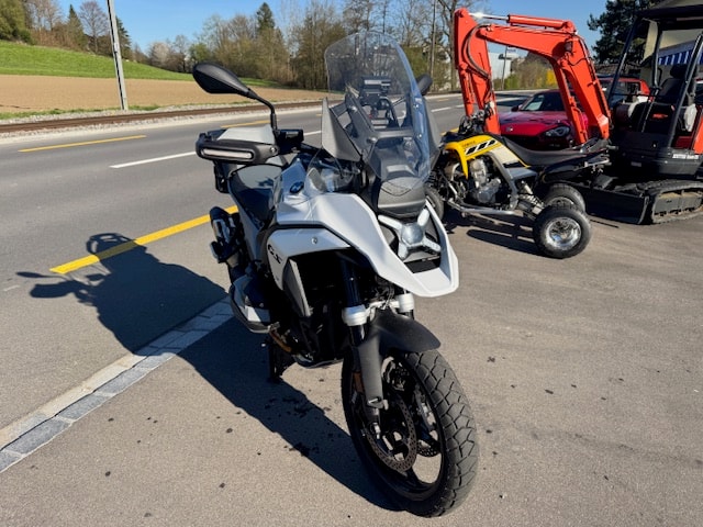 BMW R 1300 GS-image-1